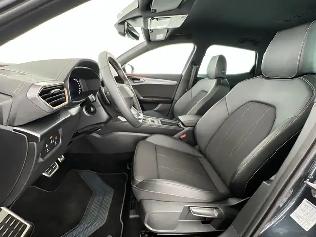 Cupra Formentor view 8