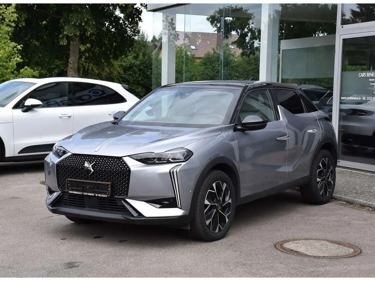 DS Automobiles DS 3 1.2 PureTech EAT8 Rivoli CUIR GPS CAM LANE SIDE Argent - 2