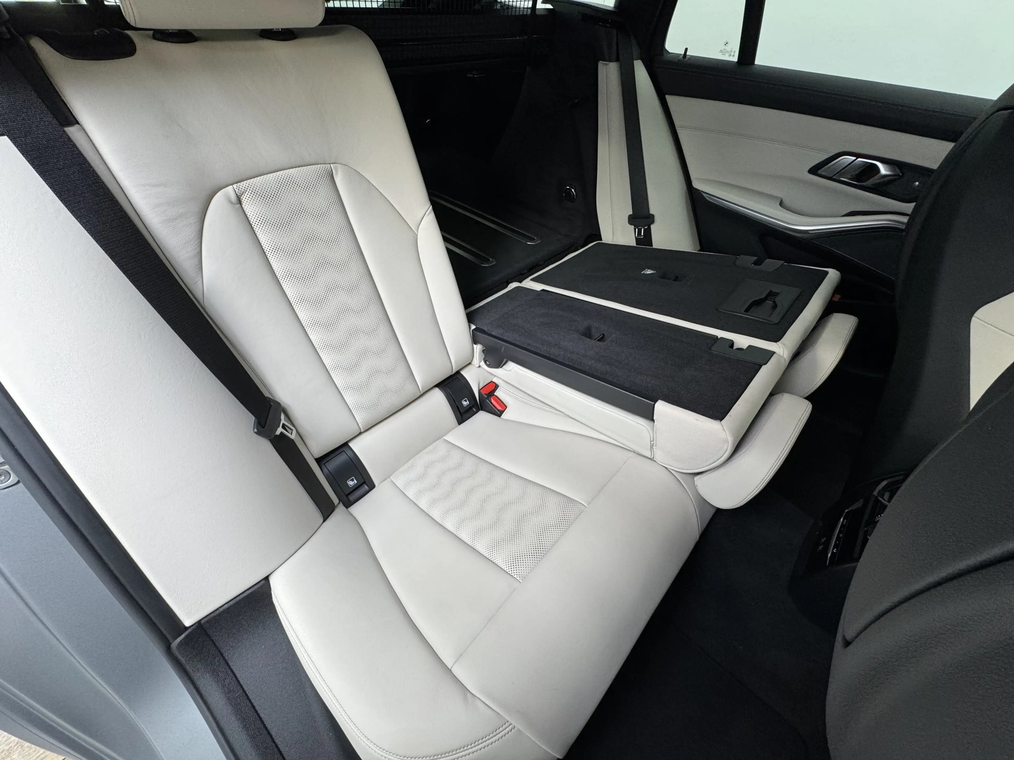 BMW M3 xDrive Competition Sitzlüft CarbonExt. ACC — photo 24