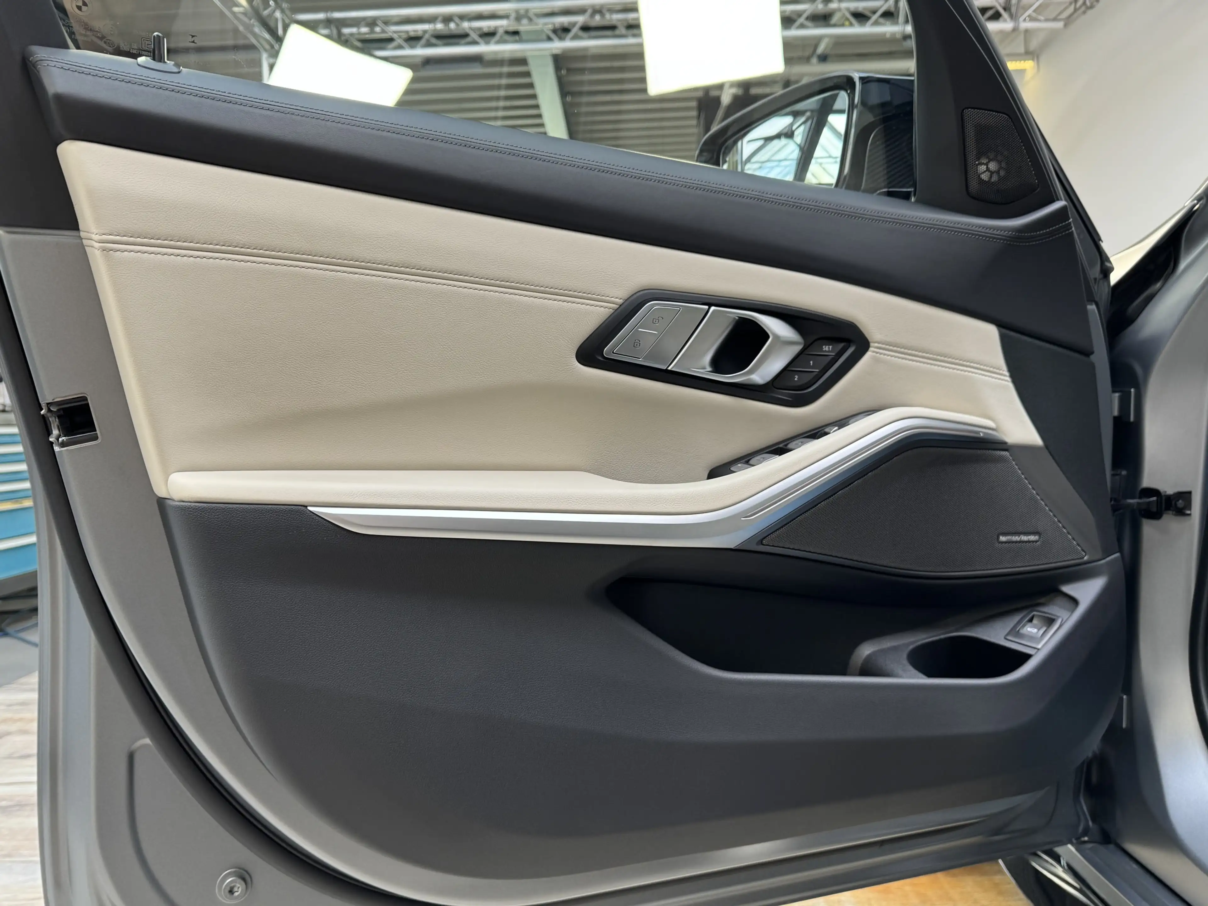 BMW M3 xDrive Competition Sitzlüft CarbonExt. ACC — photo 17