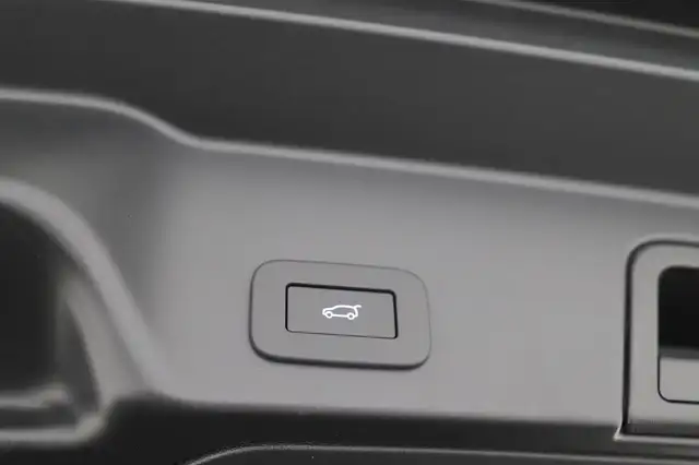 Land Rover Range Rover Evoque S Hybrid Ansicht 26