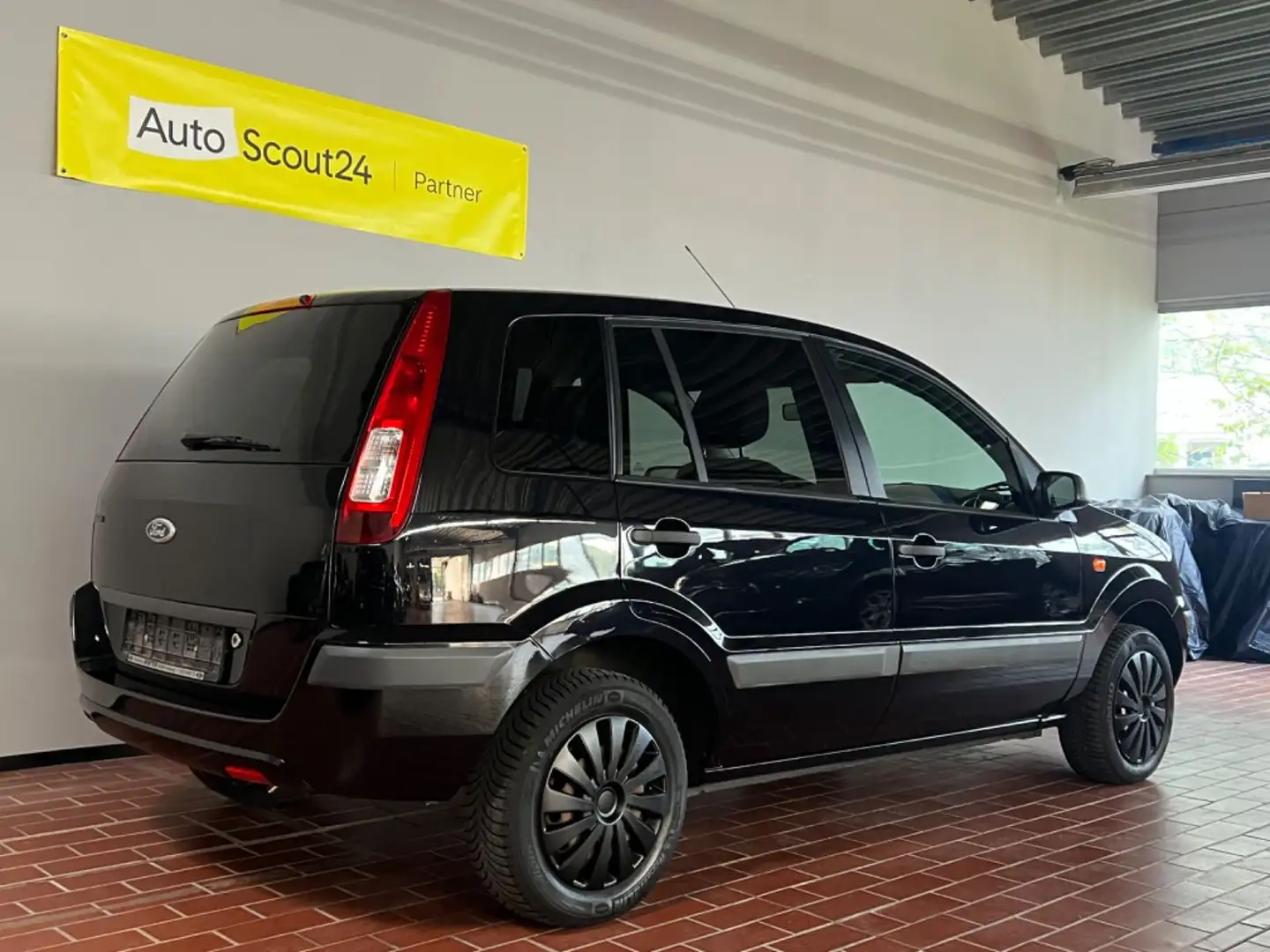 Ford Fusion 1.4 * Top Zustand * Klima * Allwetter * Nero - 2