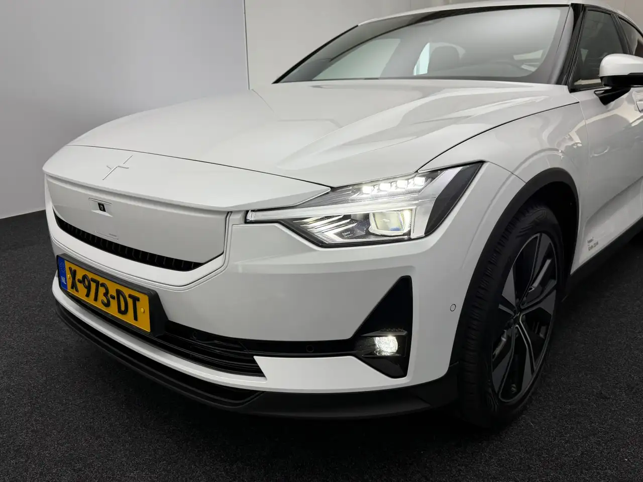 Polestar 2 2023
