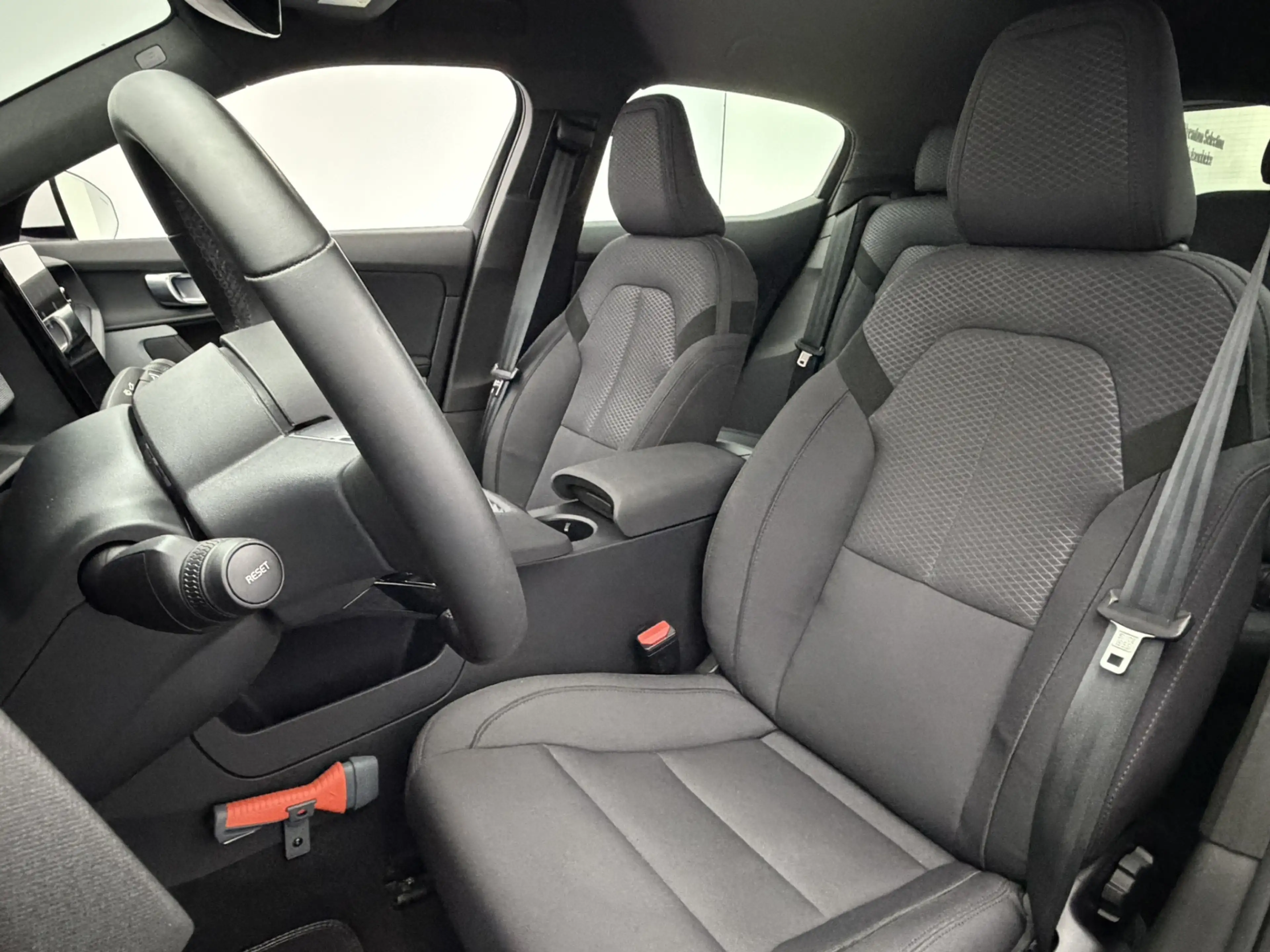 Polestar 2 Long Range Single Motor 82 kWh SOH 96,9% | Pilot P — photo 13