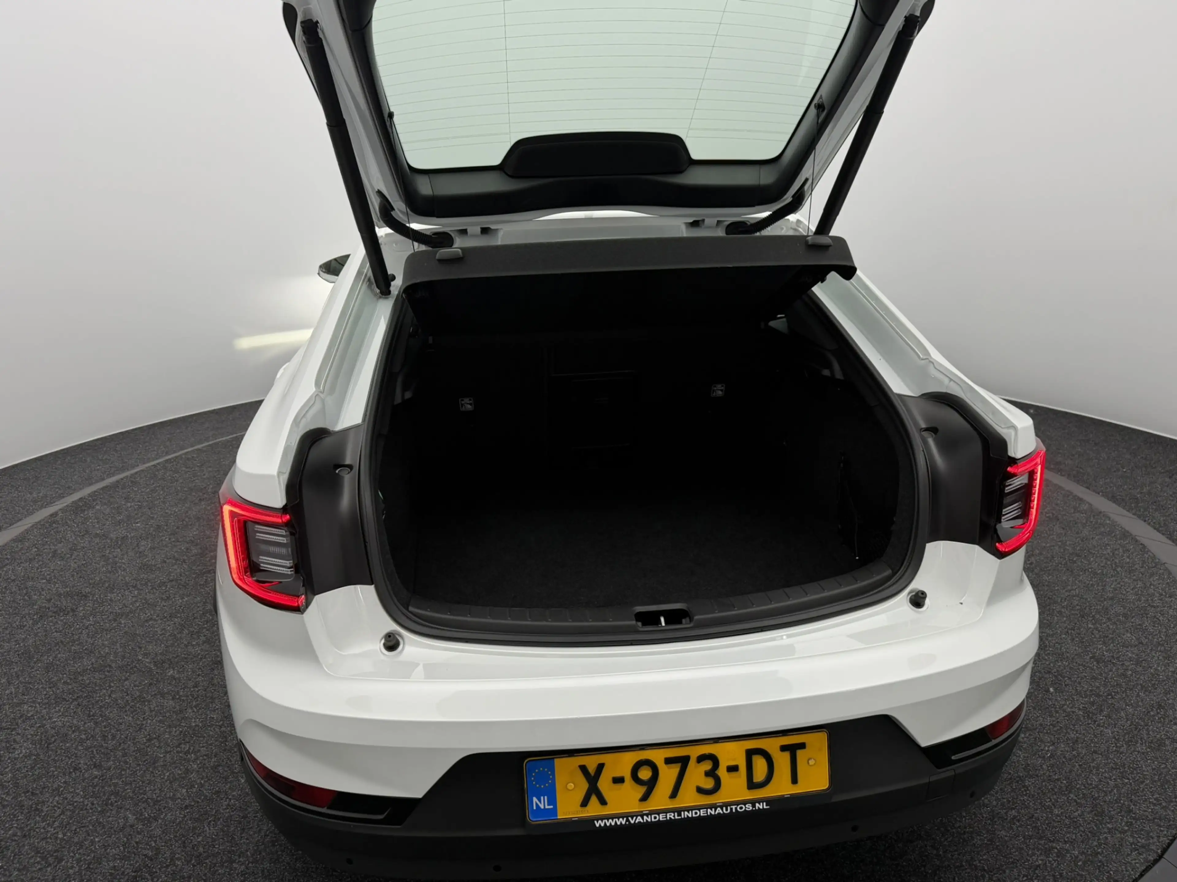Polestar 2 Long Range Single Motor 82 kWh SOH 96,9% | Pilot P — photo 29