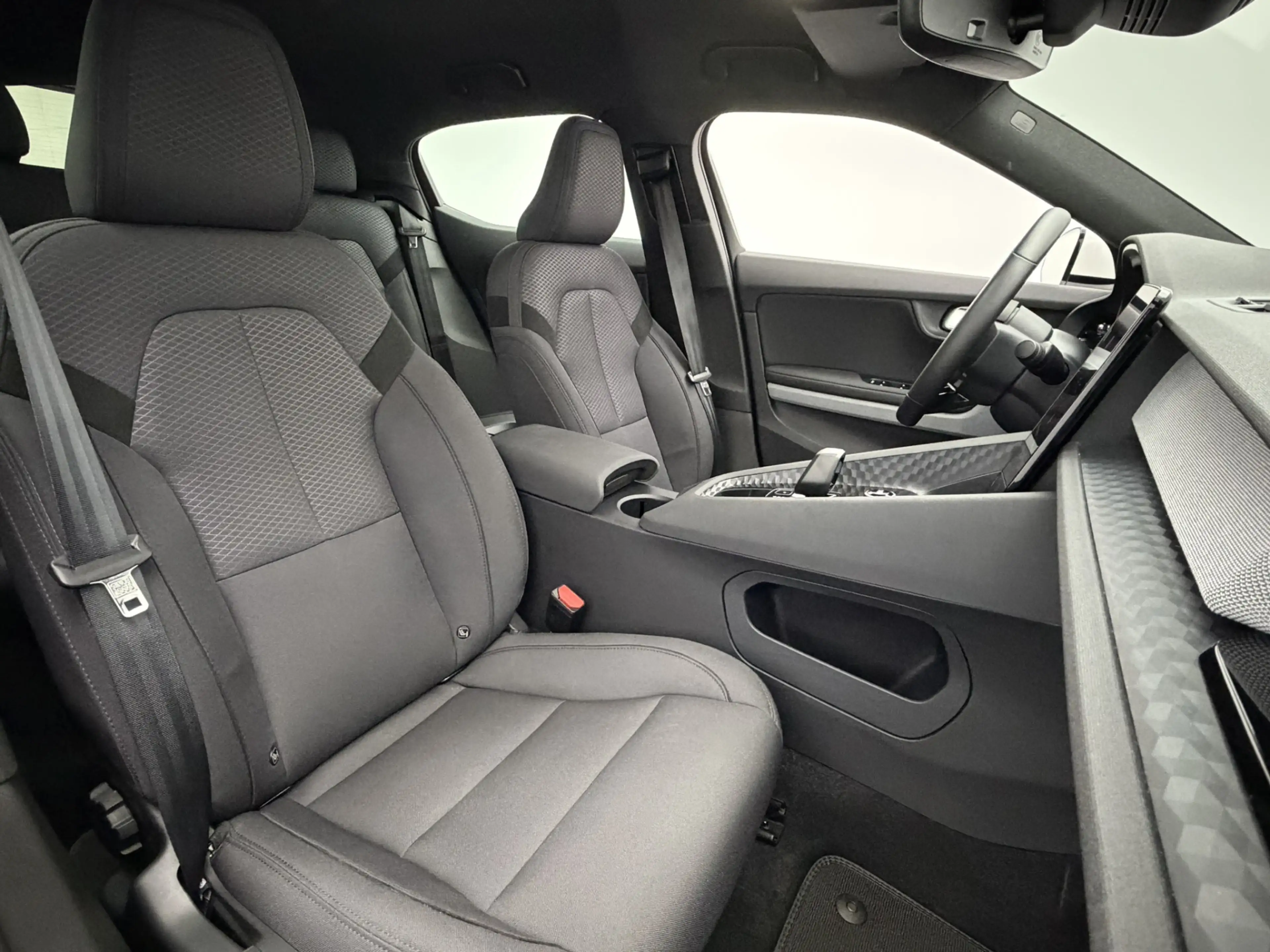 Polestar 2 Long Range Single Motor 82 kWh SOH 96,9% | Pilot P — photo 7