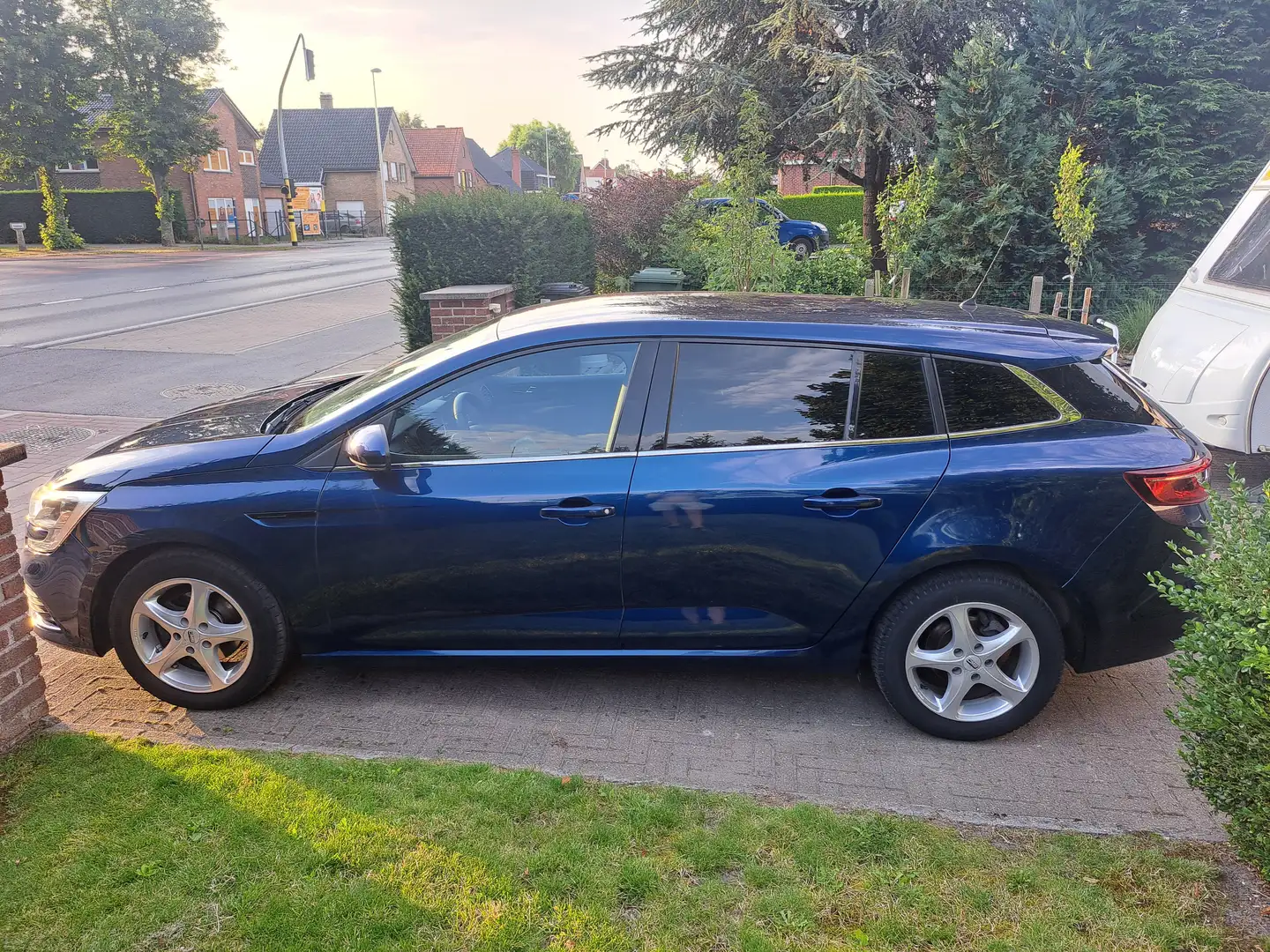 Renault Megane Megane Grandtour ENERGY dCi 90 EXPERIENCE Blauw - 2