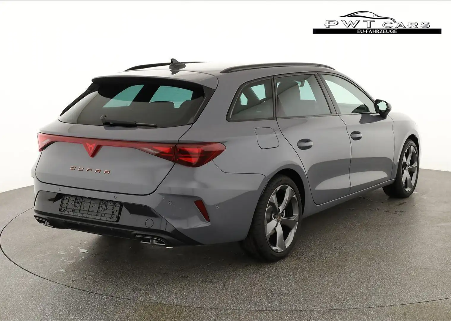 CUPRA Leon Sportstourer 2.0 TSI 150 kW 4Drive DSG 4Drive, ... Grau - 2