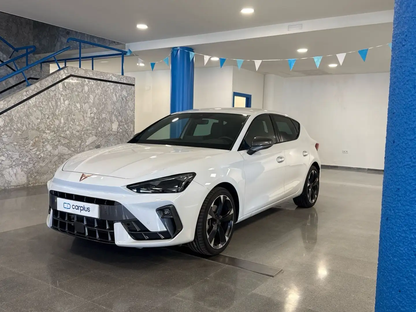 CUPRA Leon 1.5 eTSI 110 DSG Blanco - 1