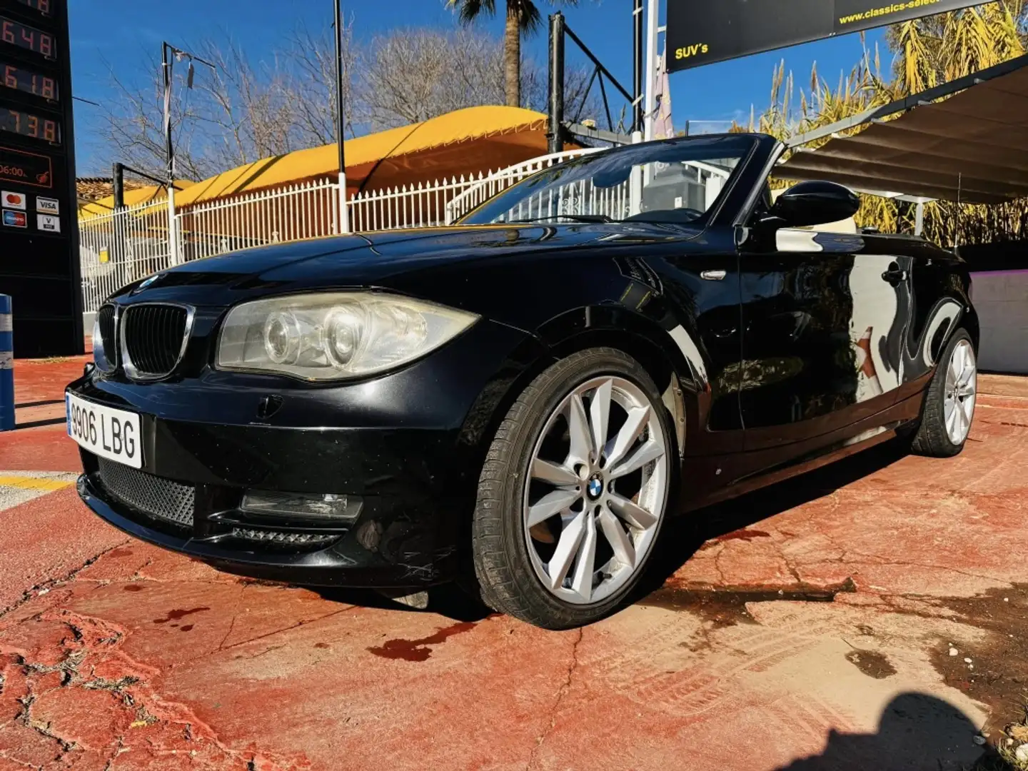 BMW 116 120i Cabrio Noir - 1