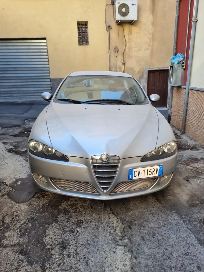 Alfa Romeo 147 5p 1.9 jtd Exclusive 115cv - 2