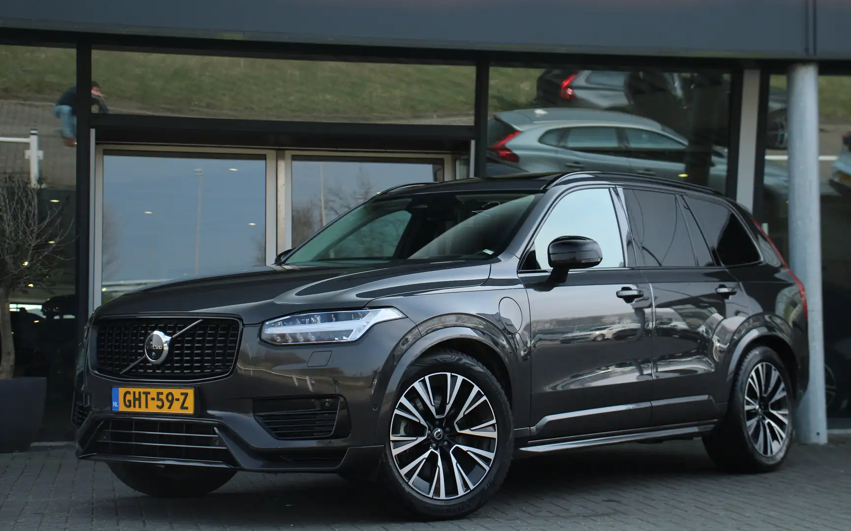 Volvo XC90 | Luchtvering | Massage&Ventilatie | Bowers & Wilk Gris - 2