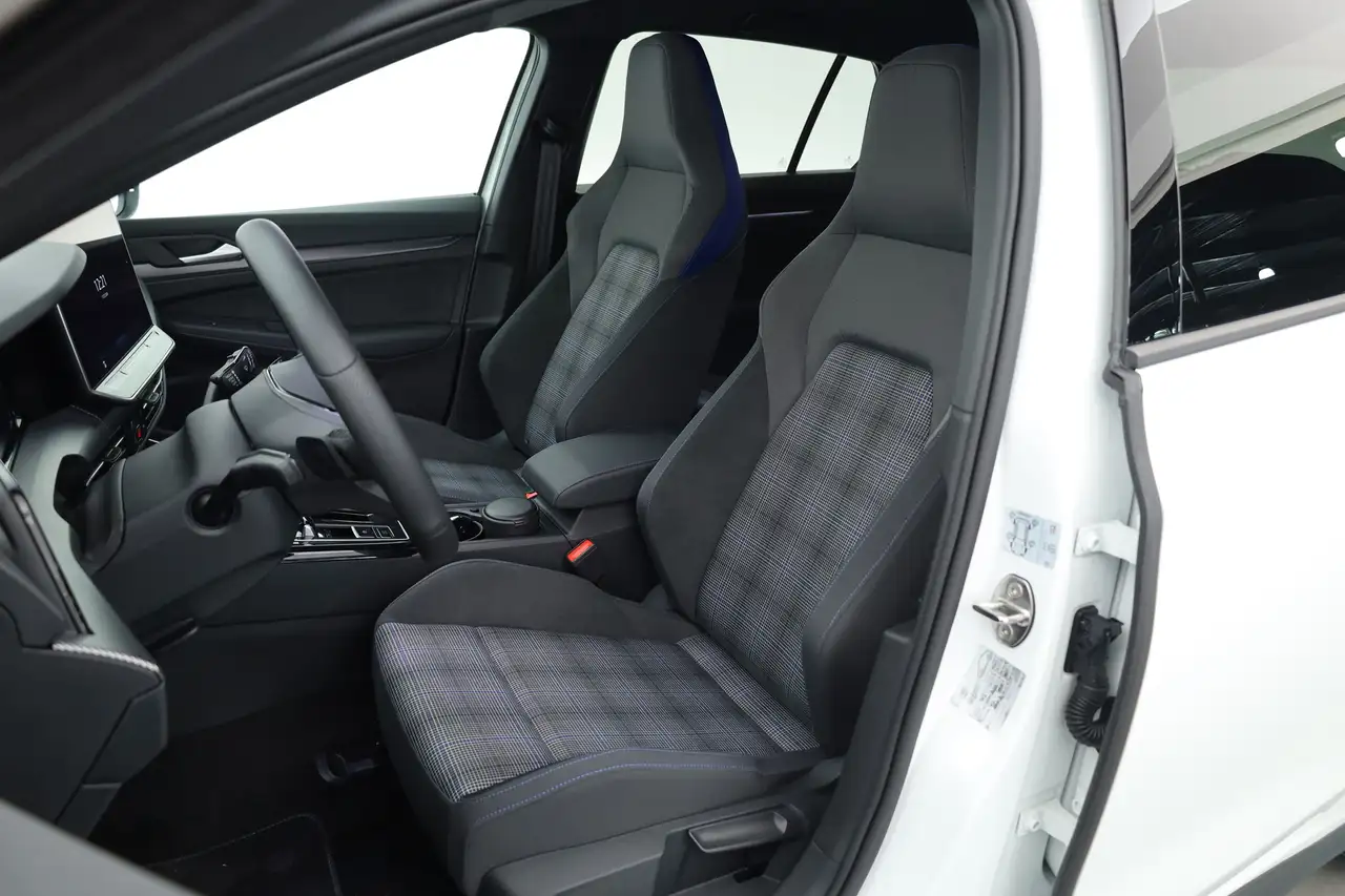 Volkswagen Golf 2026