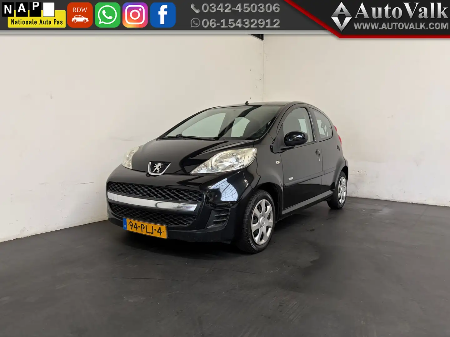 Peugeot 107 1.0-12V Millesim 200 Airco. 5-Deurs! Zwart - 1