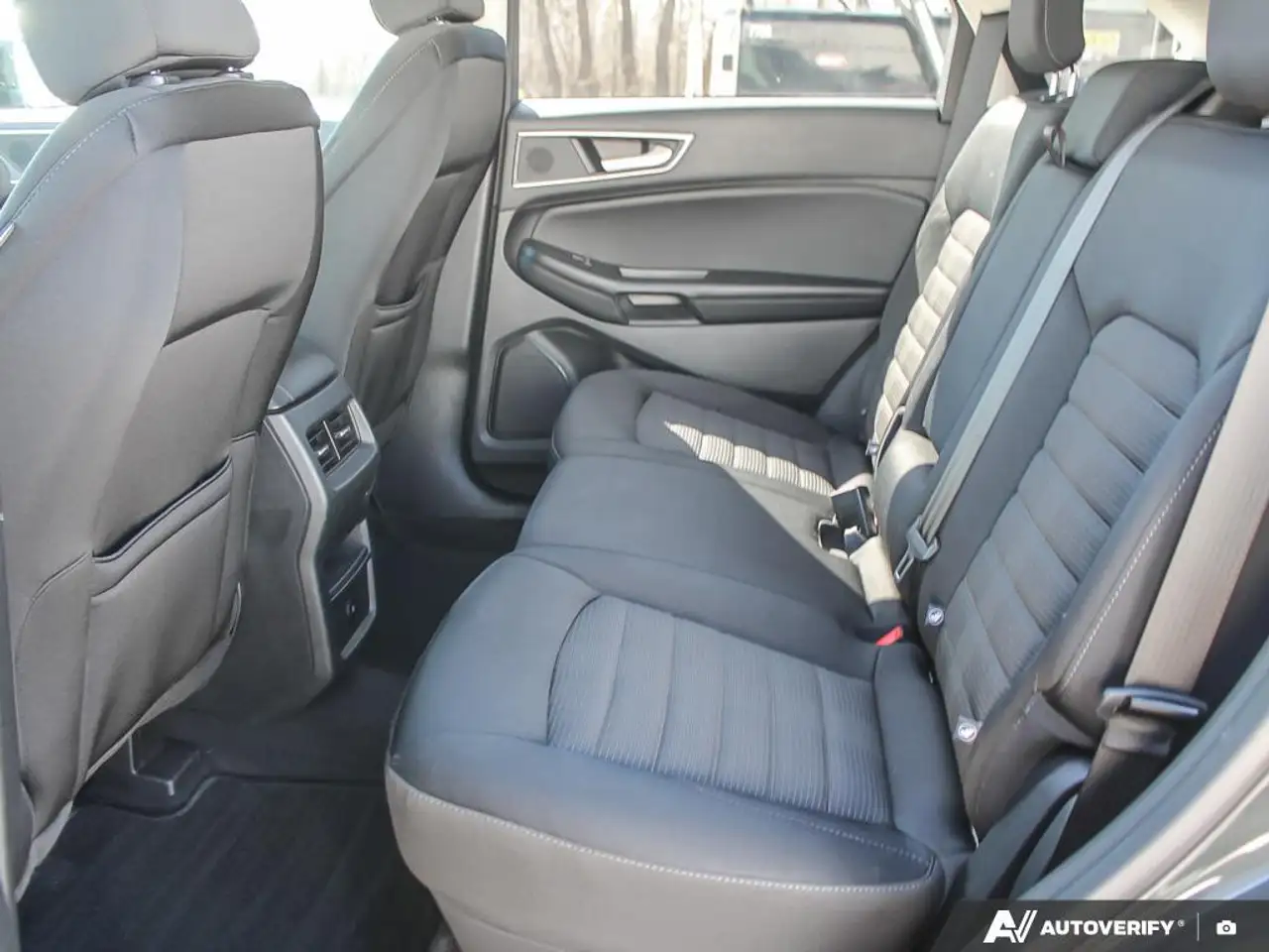 Ford Edge снимка Ford Edge