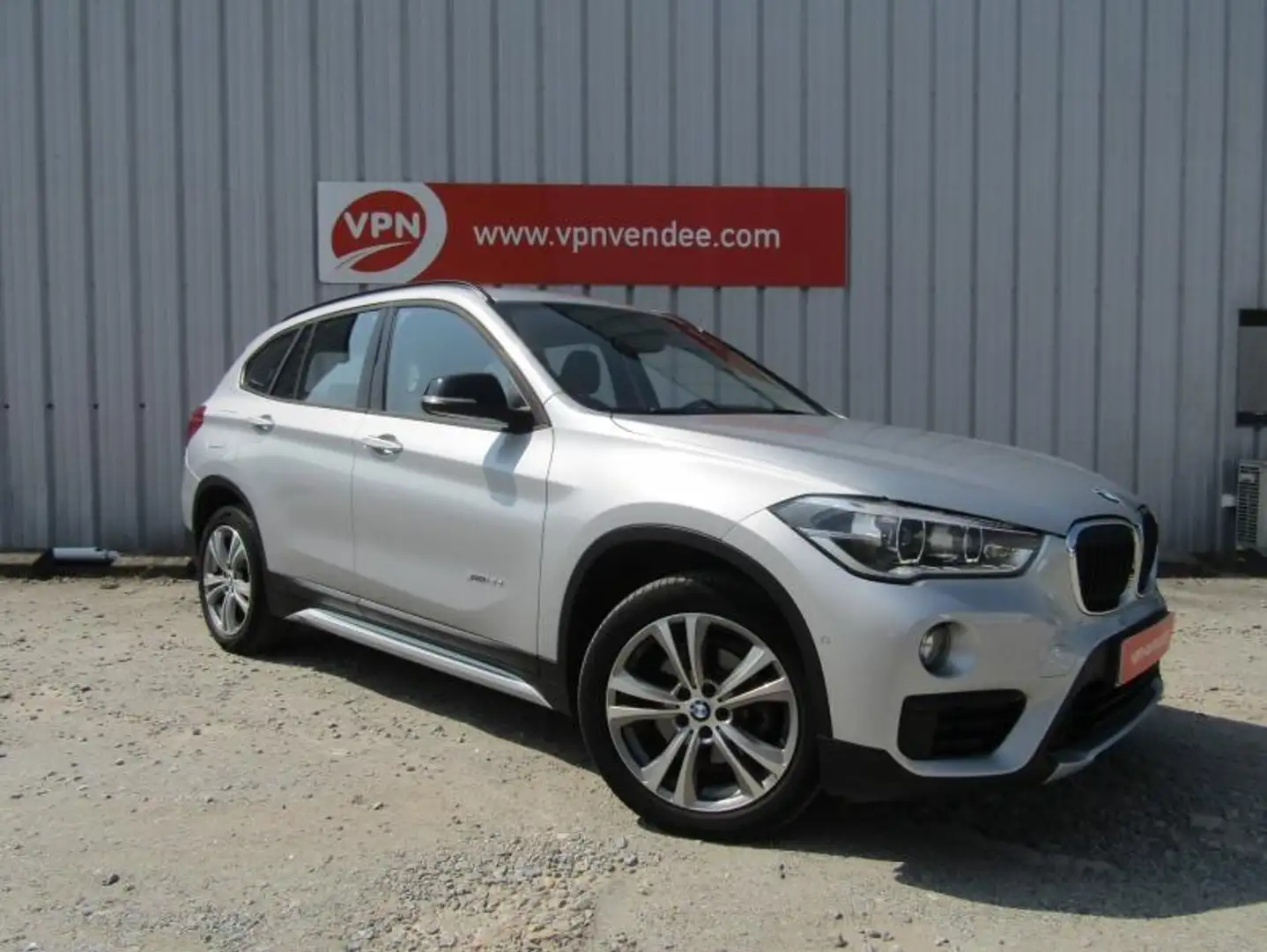 BMW X1 sDrive18d 150ch Sport - 1