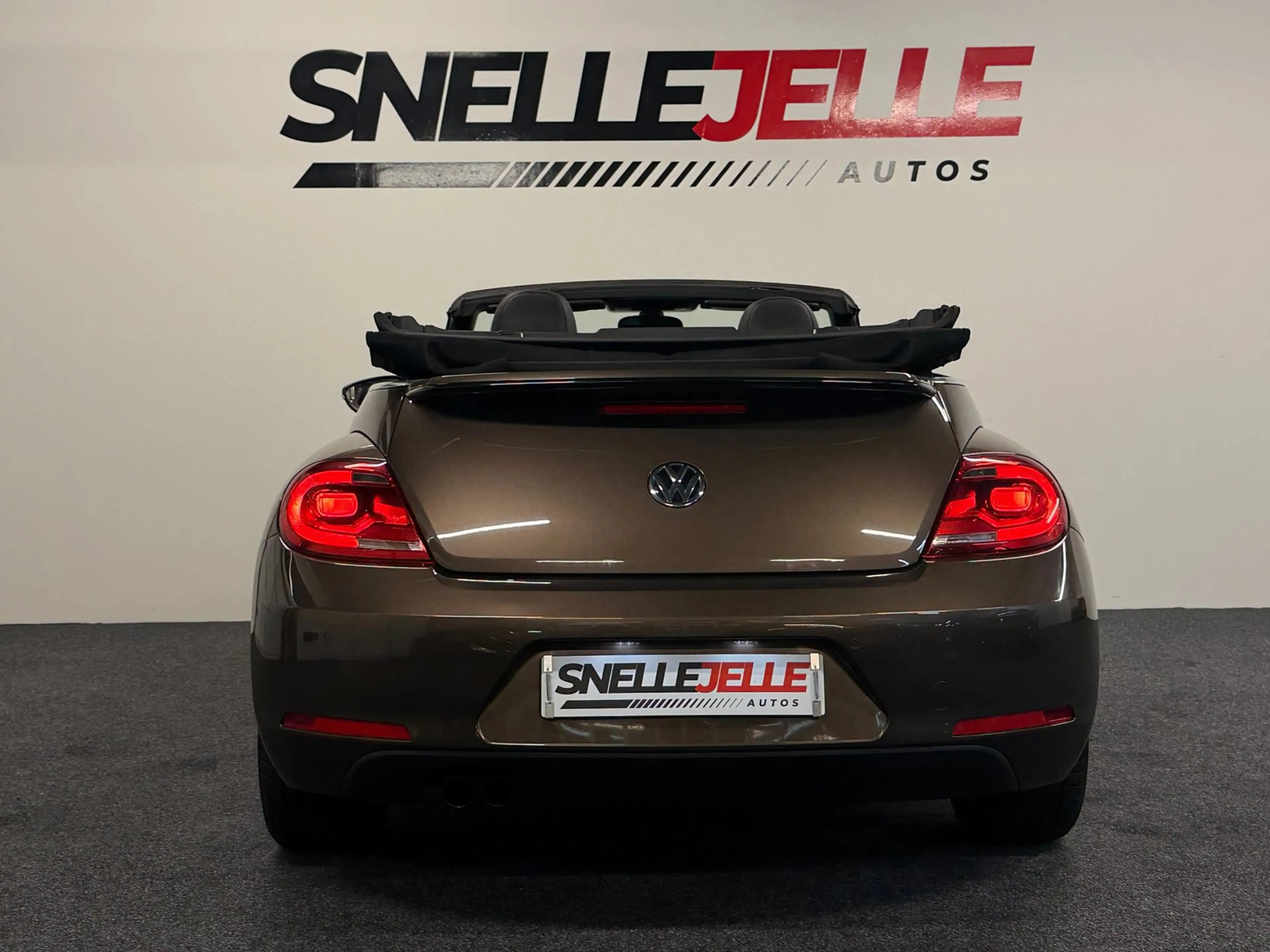 Volkswagen Beetle Cabriolet 1.4 TSI Sport|ZEER NETJES|FENDER AUDIO|L — photo 4