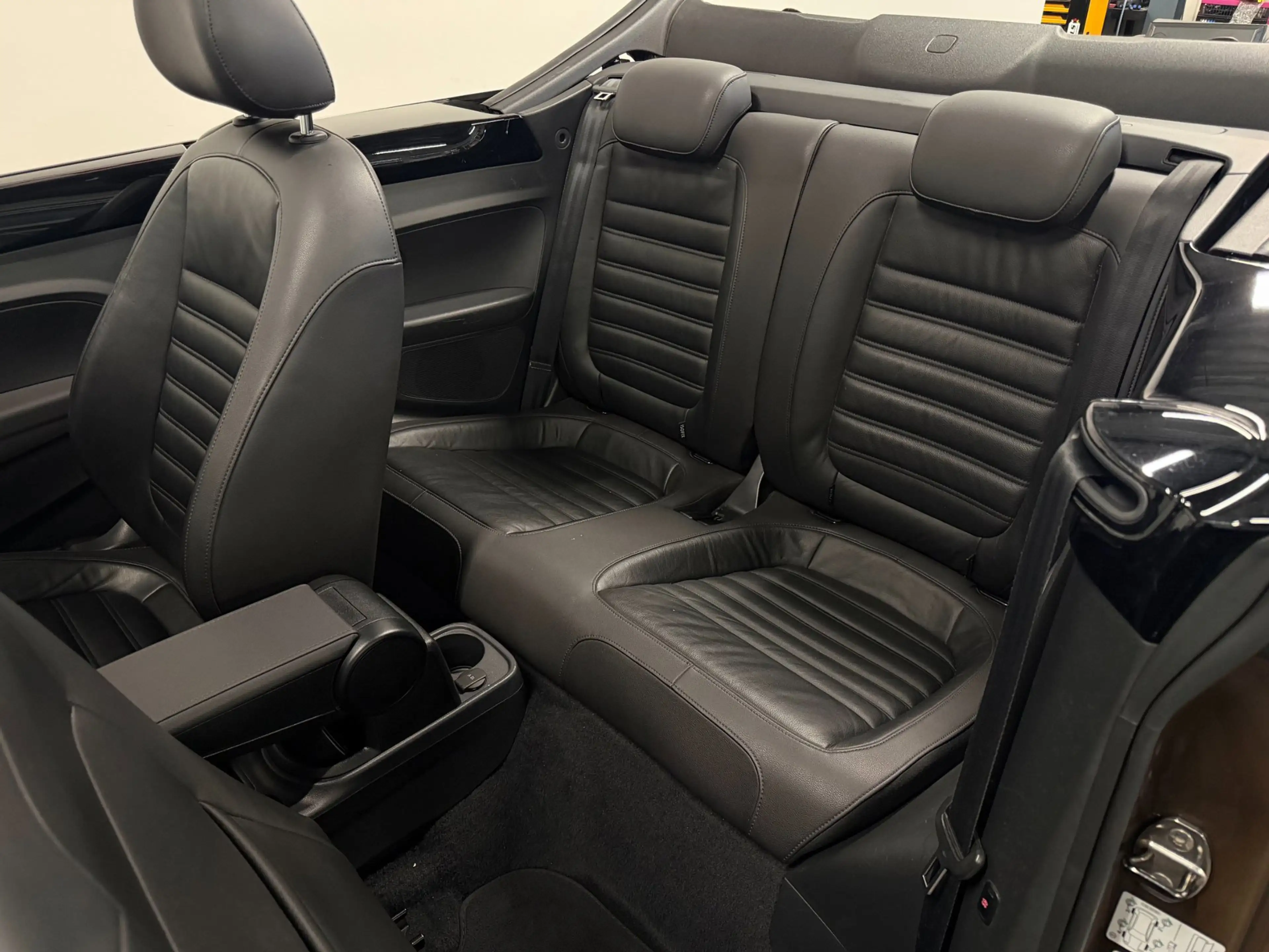 Volkswagen Beetle Cabriolet 1.4 TSI Sport|ZEER NETJES|FENDER AUDIO|L — photo 10