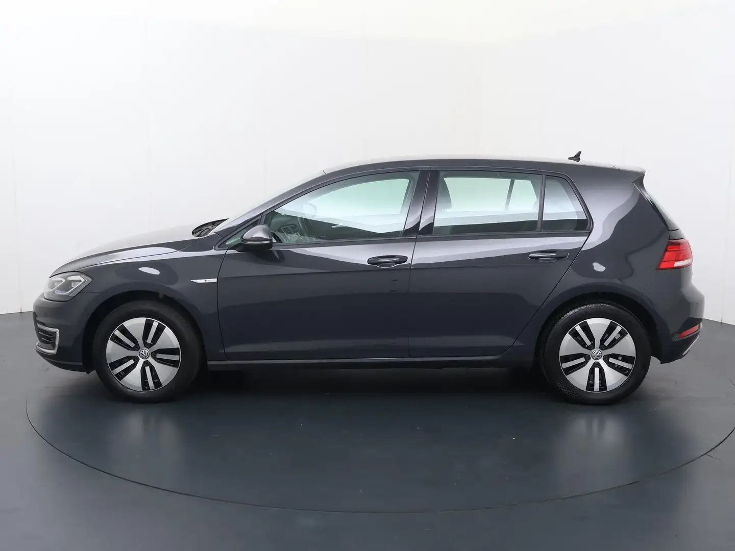 Volkswagen e-Golf E-DITION | Automaat | Multifunctioneel stuurwiel | Grijs - 2