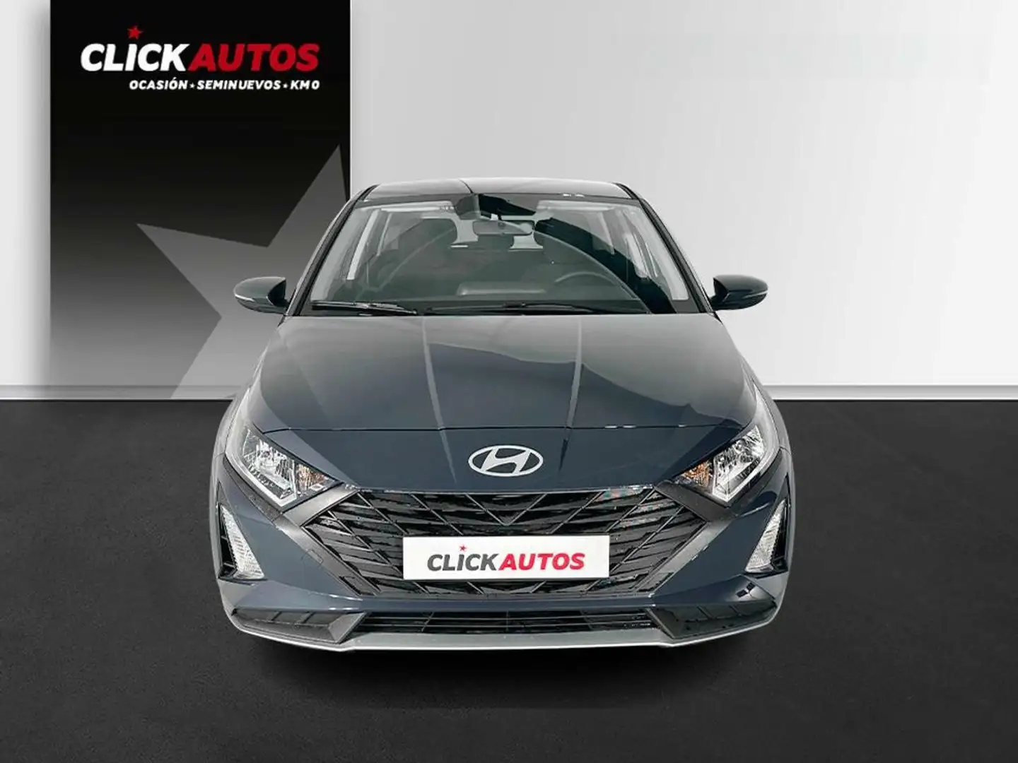 Hyundai i20 1.2 MPI Essence Gris - 2