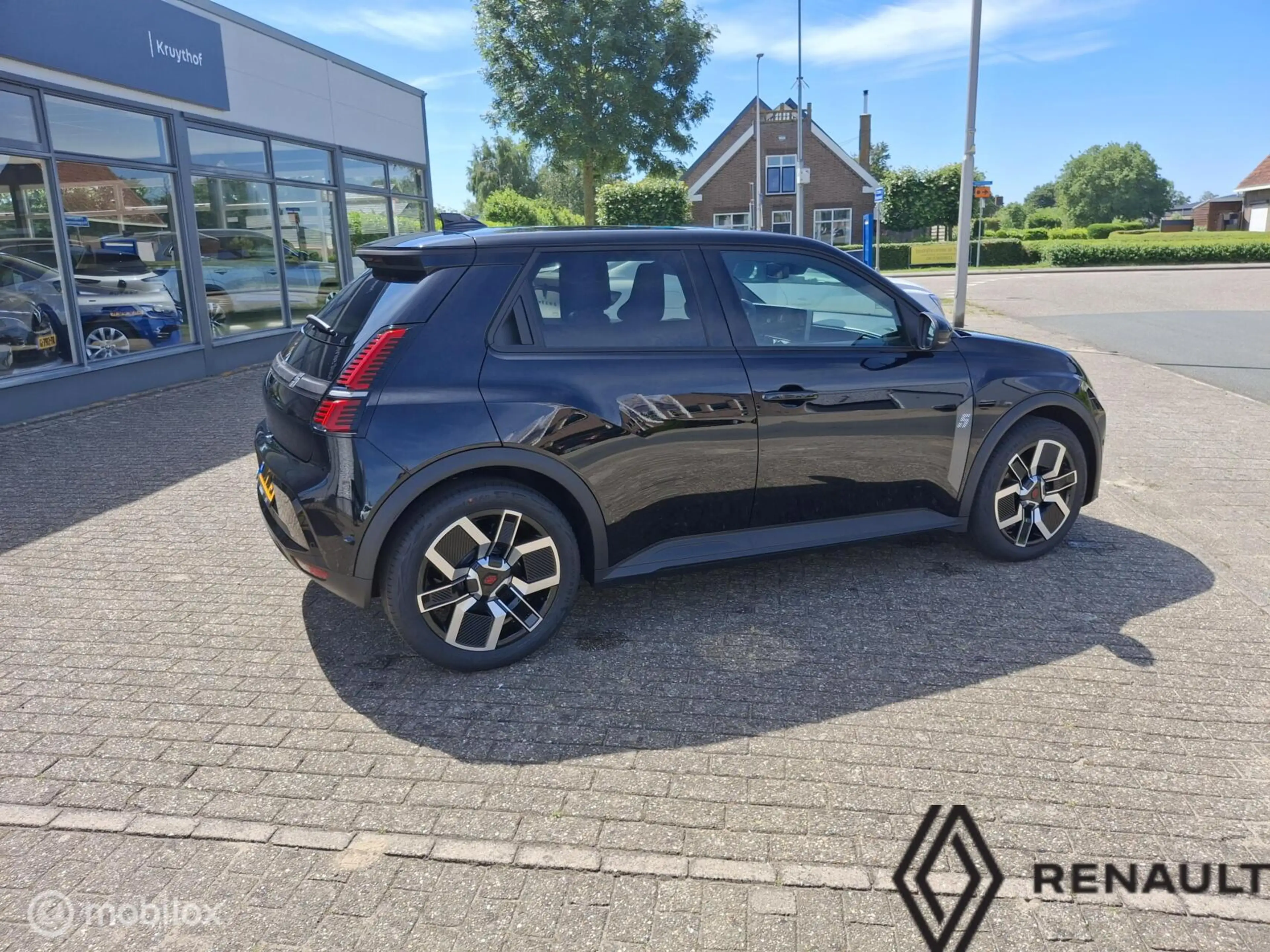 Renault R 5 comfort range techno 52 kWh — photo 3