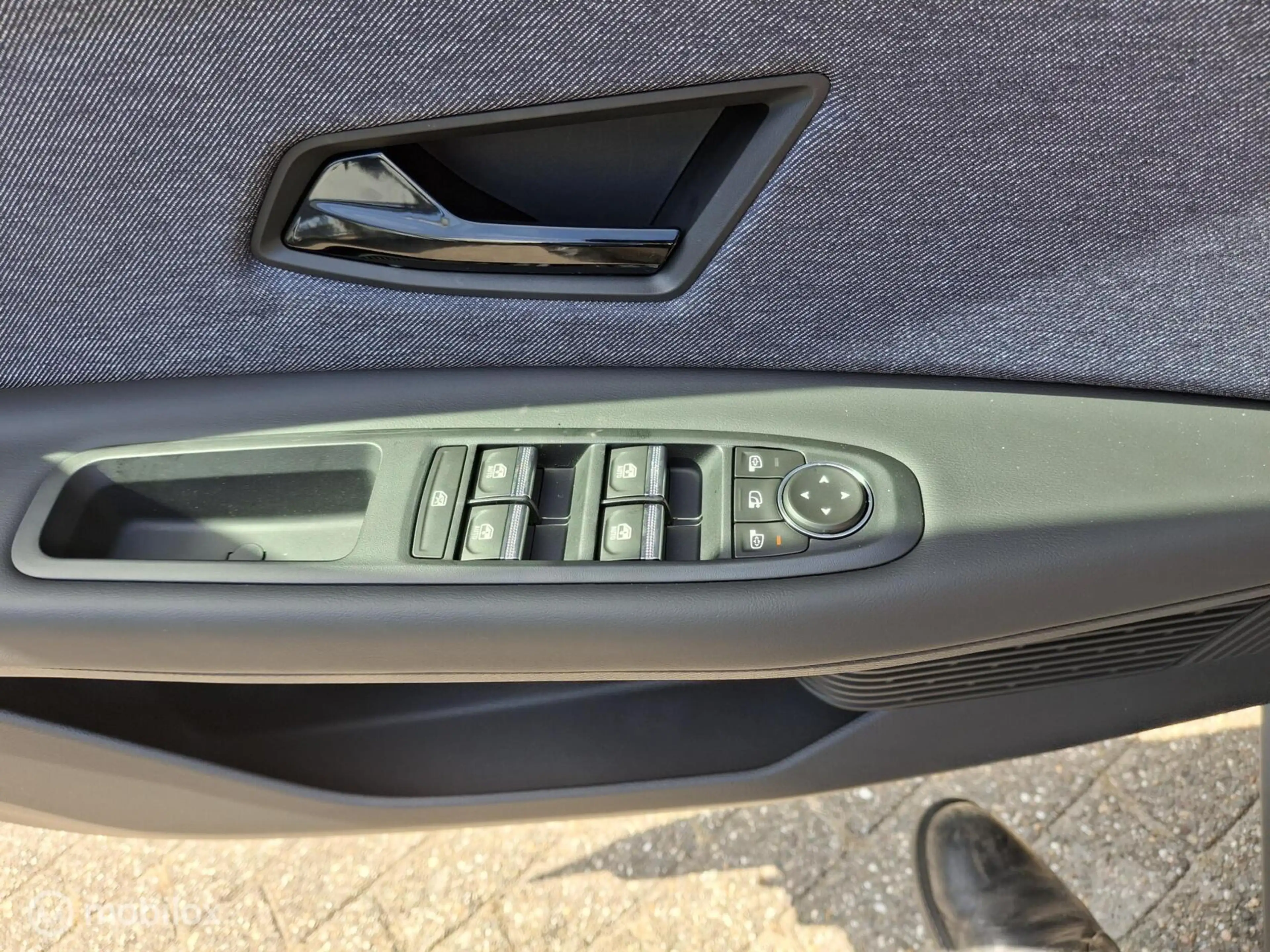 Renault R 5 comfort range techno 52 kWh — photo 11