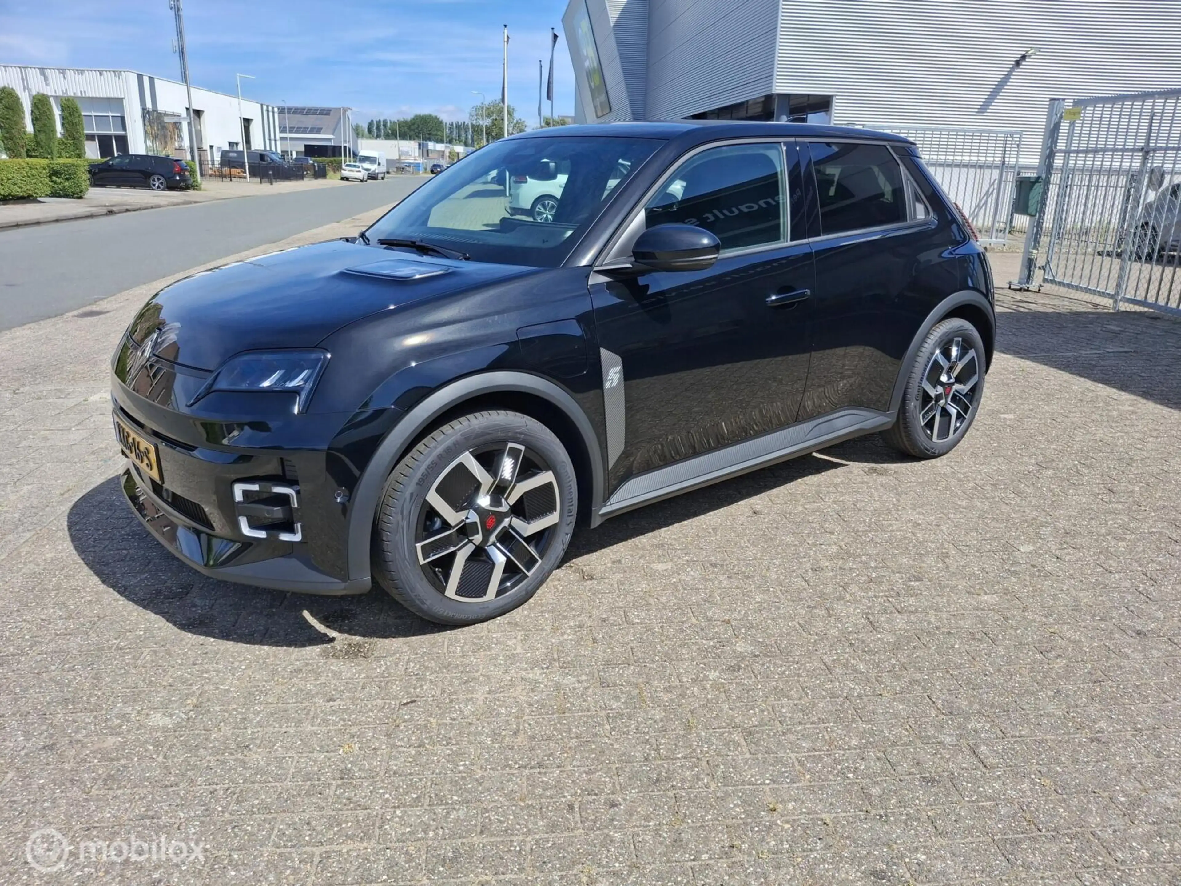 Renault R 5 comfort range techno 52 kWh — photo 5