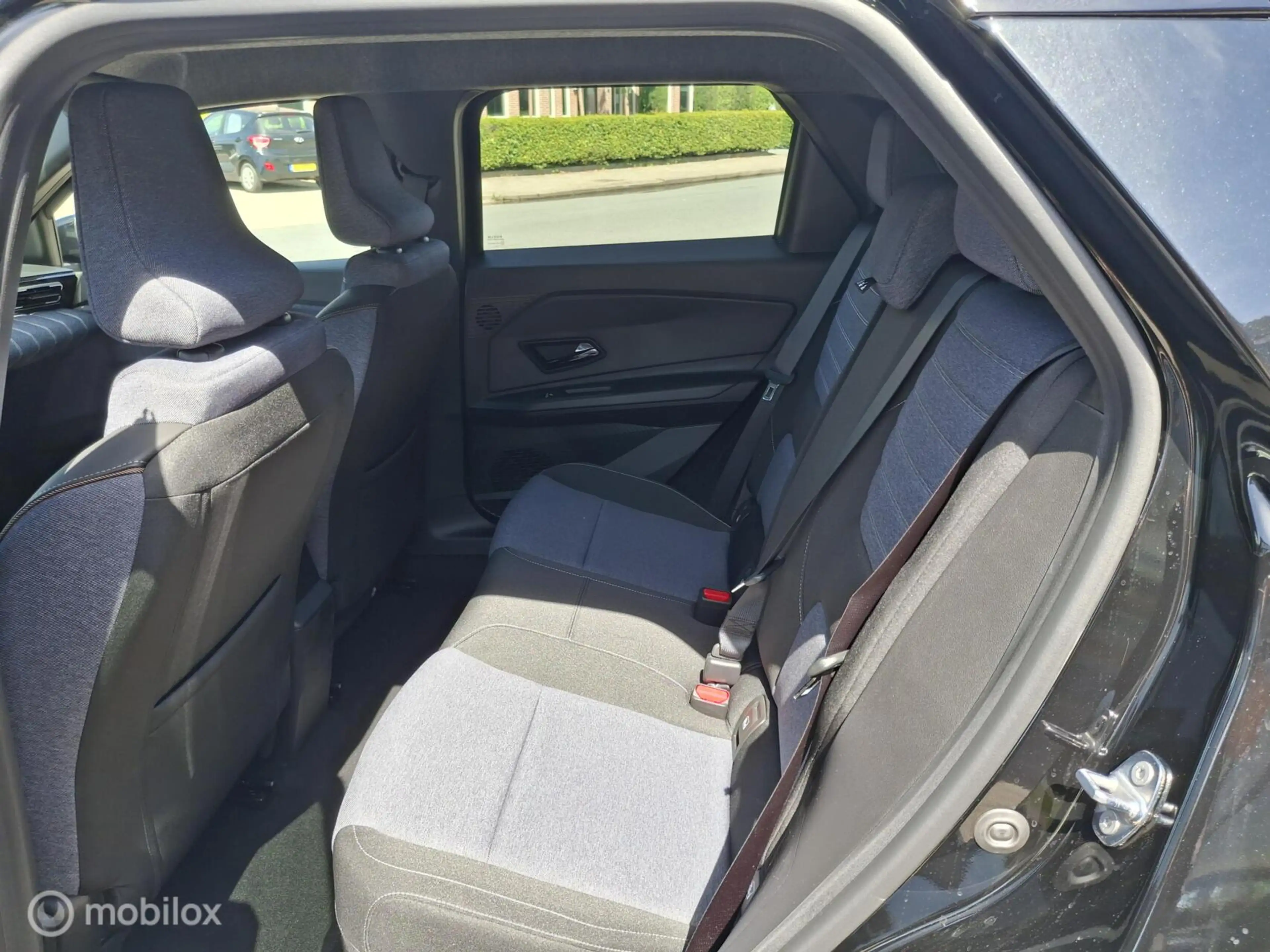Renault R 5 comfort range techno 52 kWh — photo 7