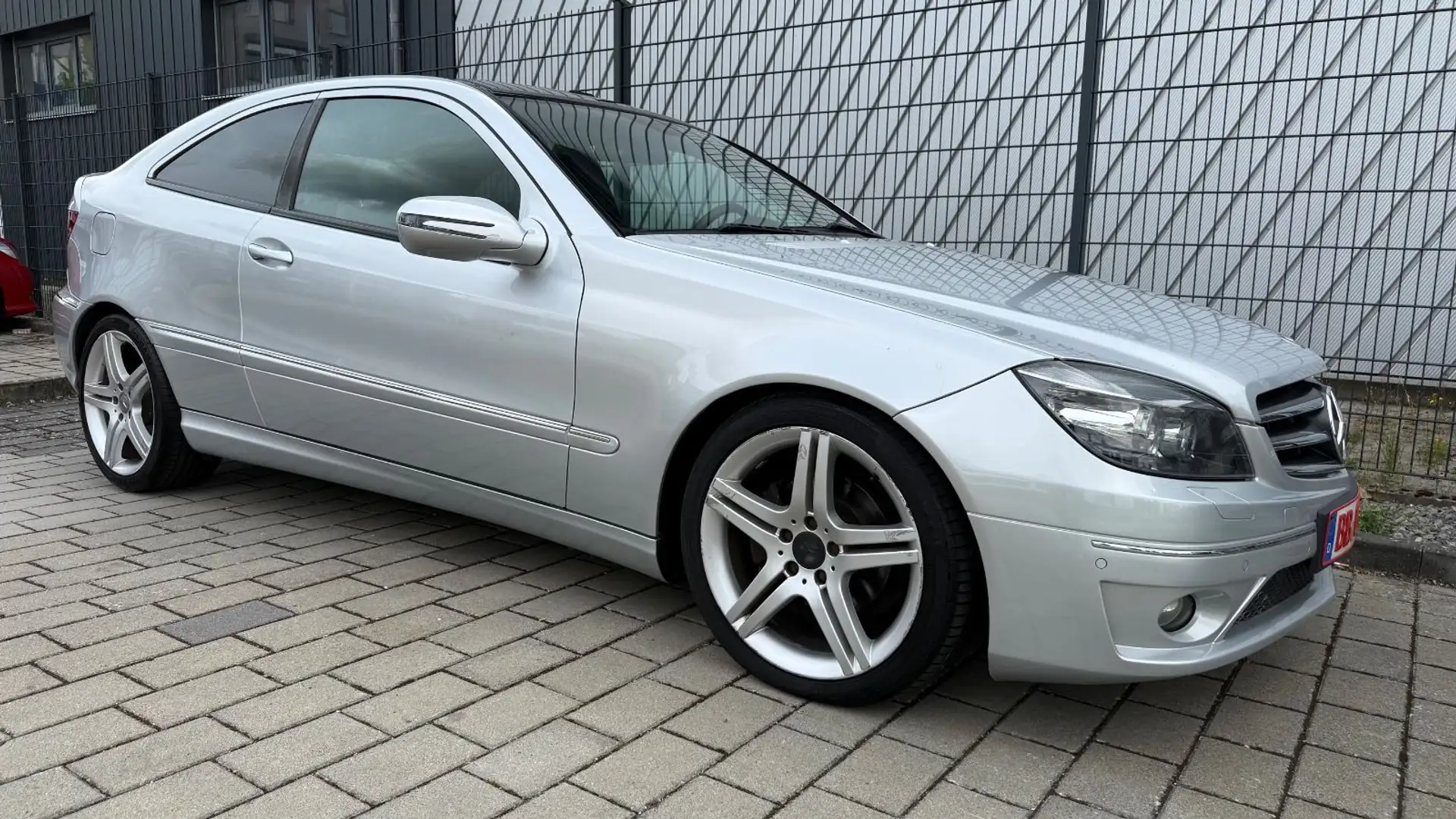 Mercedes-Benz CLC KOMPRESSOR AUTOMATIK,TÜV,LEDER,SCHIEBEDA Plateado - 2