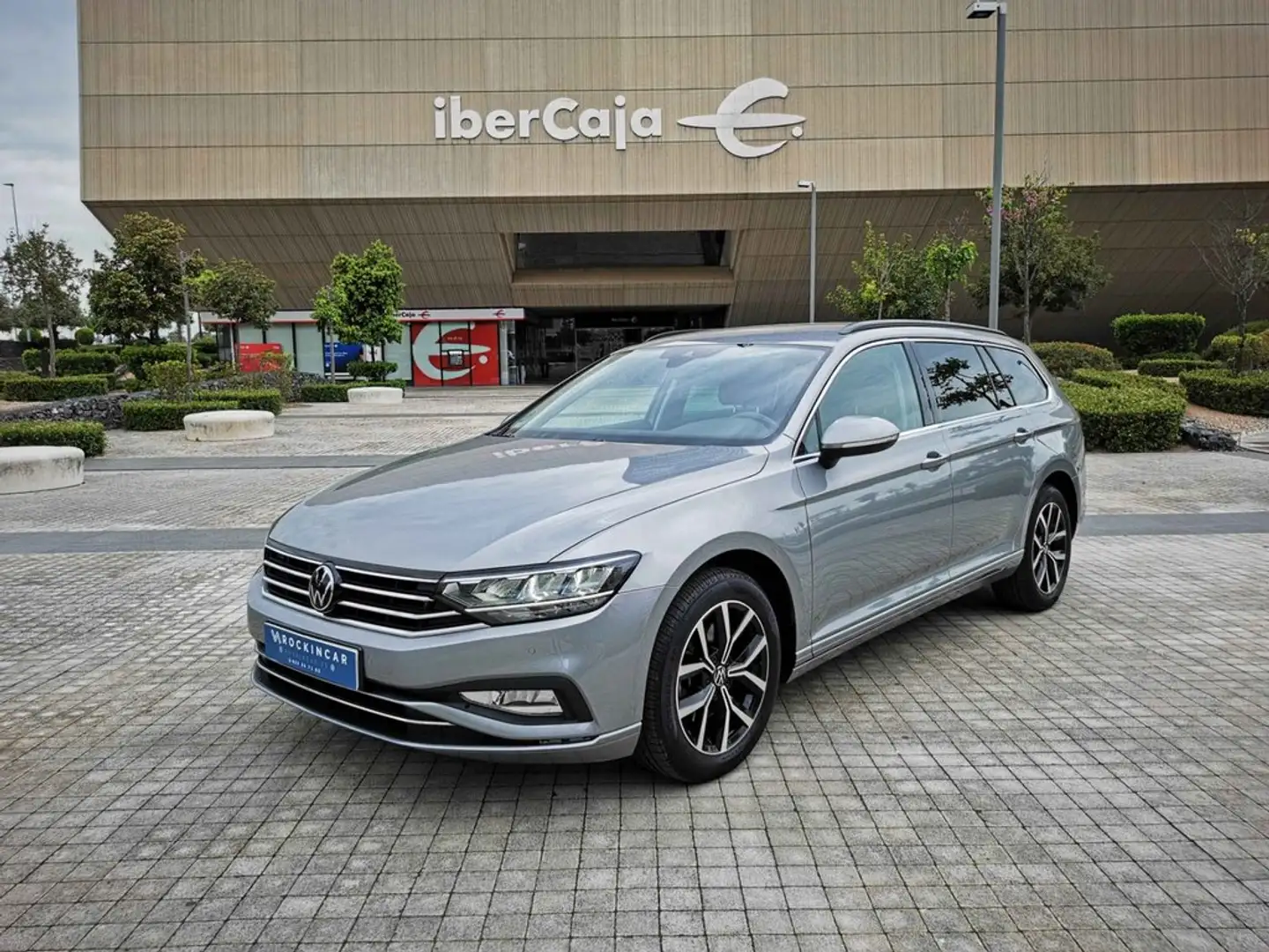 Volkswagen Passat Variant Executive 2.0 TDI 110kW (150CV) Gris - 2