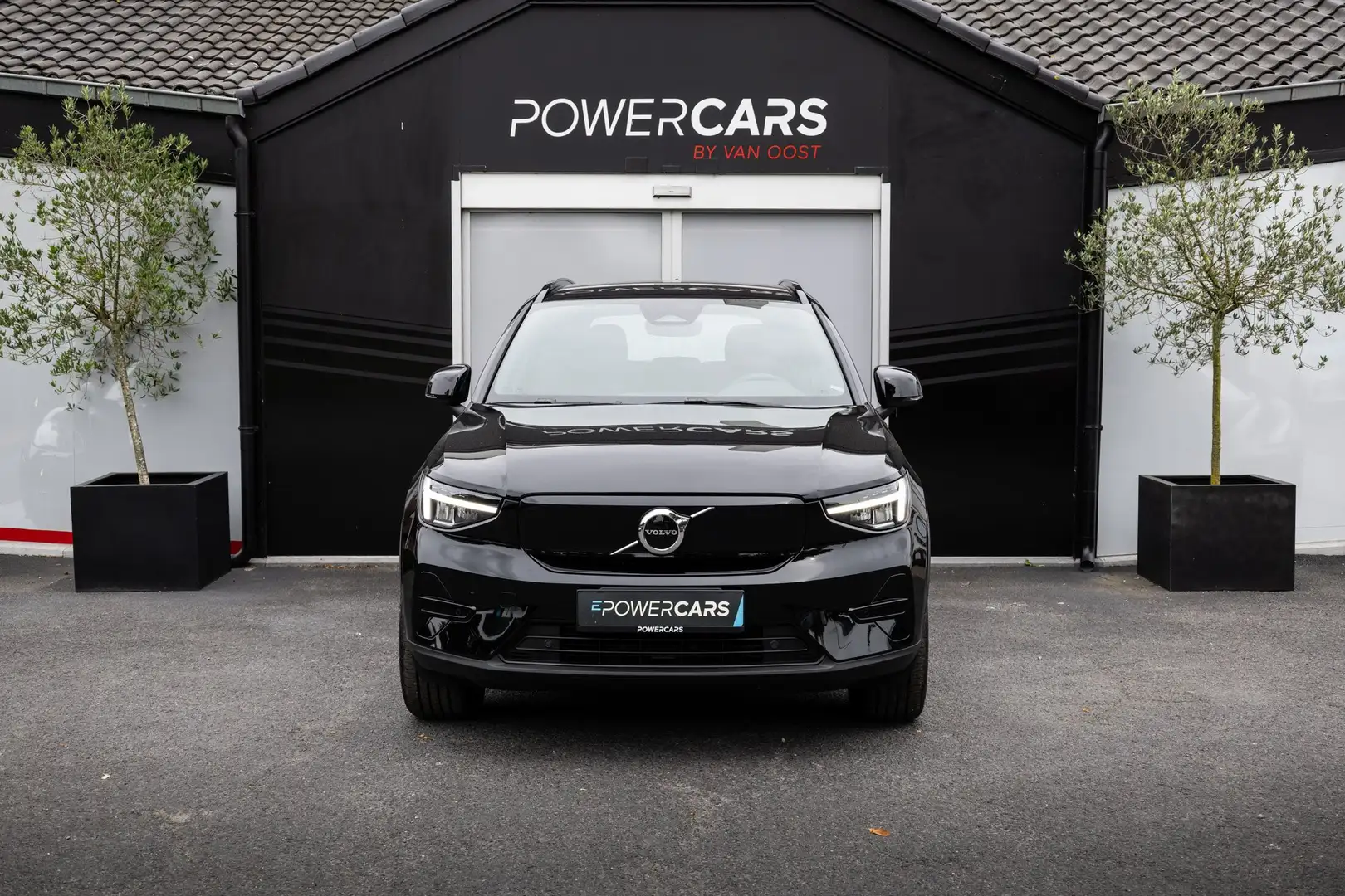 Volvo EX40 Plus 69 kWh | Nieuw - 20% | Winterpack Nero - 2