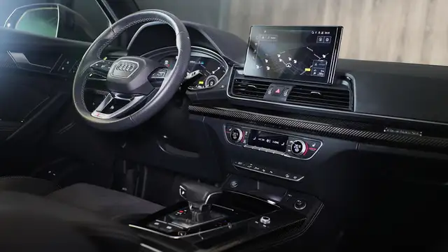 Audi Q5 view 6