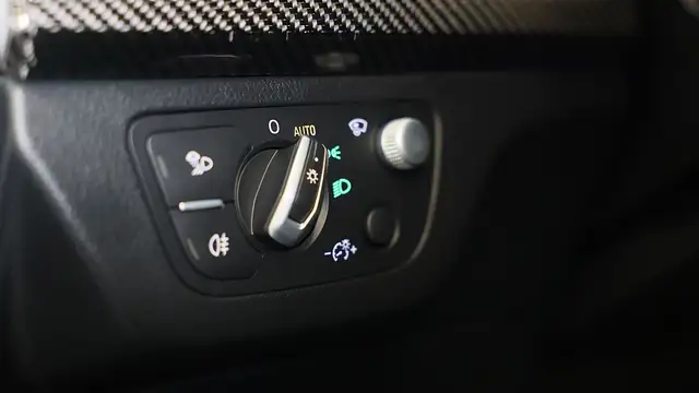 Audi Q5 view 26