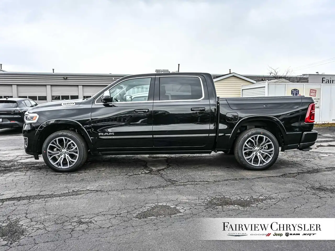 RAM 1500 снимка RAM 1500