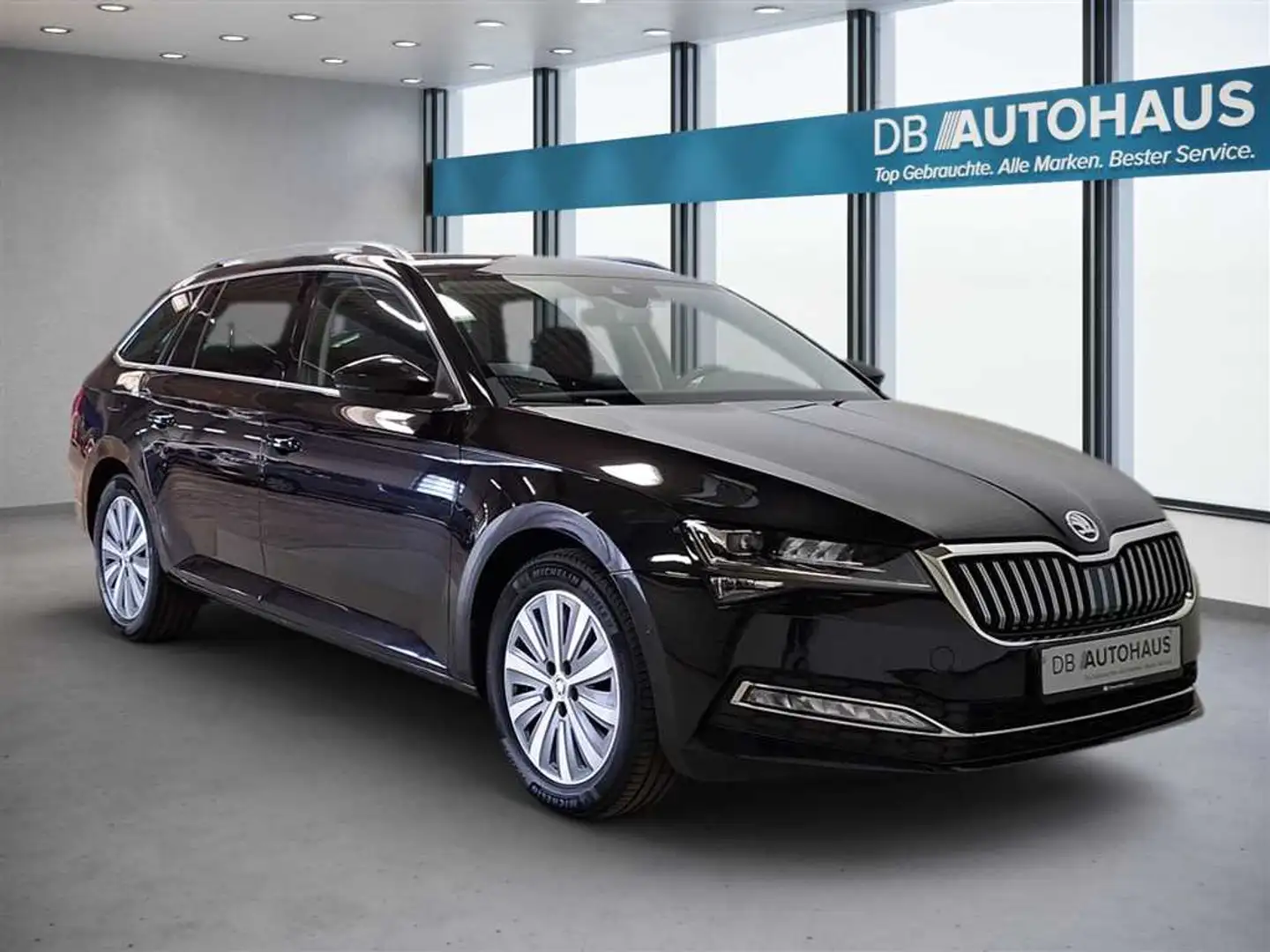 Skoda Superb Style 2.0 TDI DSG Černá - 2