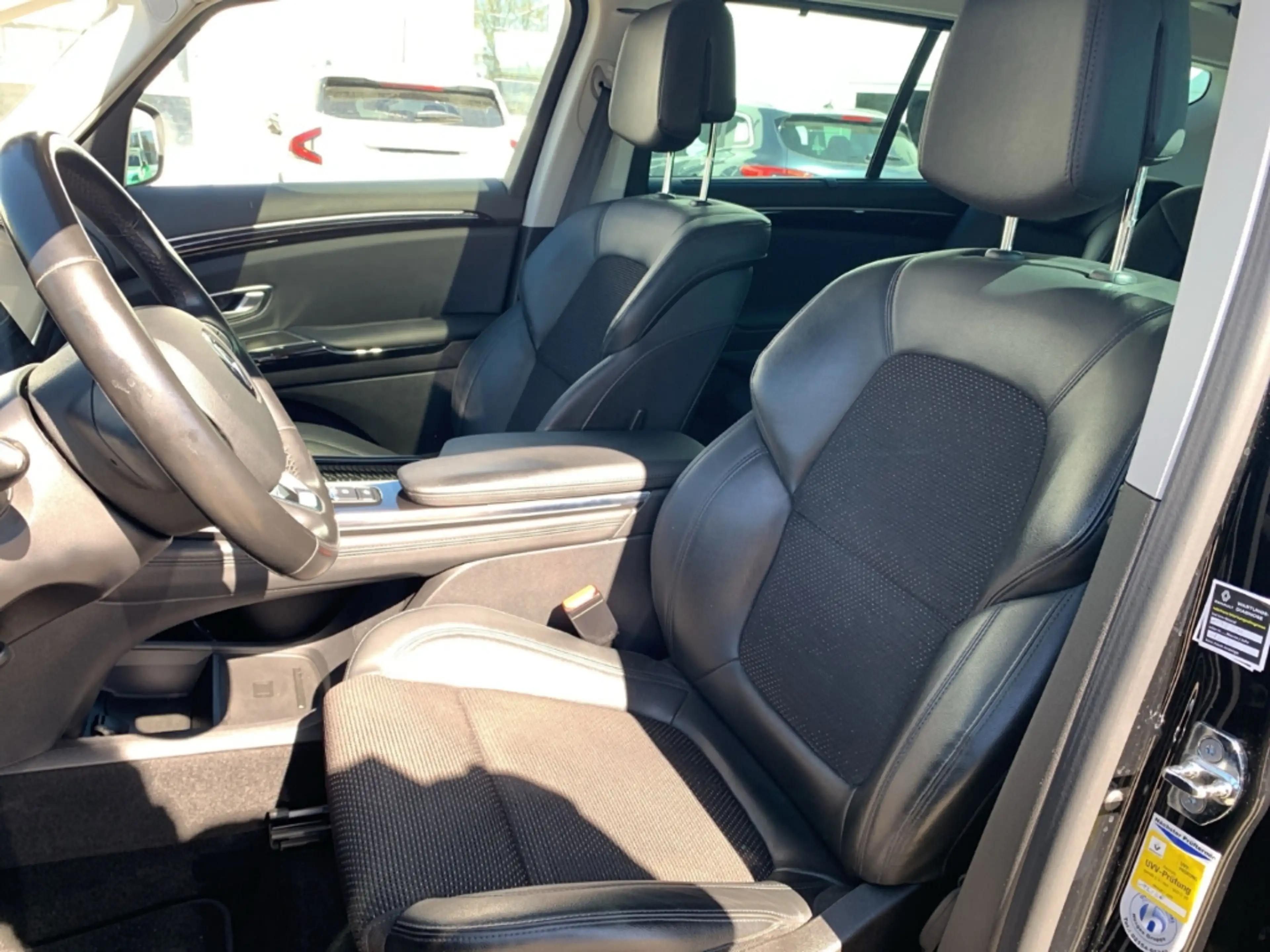 Renault Espace V INTENS 2.0 Intens BLUE dCi 190 EDC LED+PDC+SHZ+A — photo 9