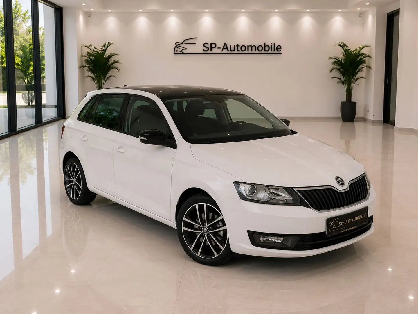 Skoda Rapid/Spaceback 1.2 TSI Sport Weiß - 2