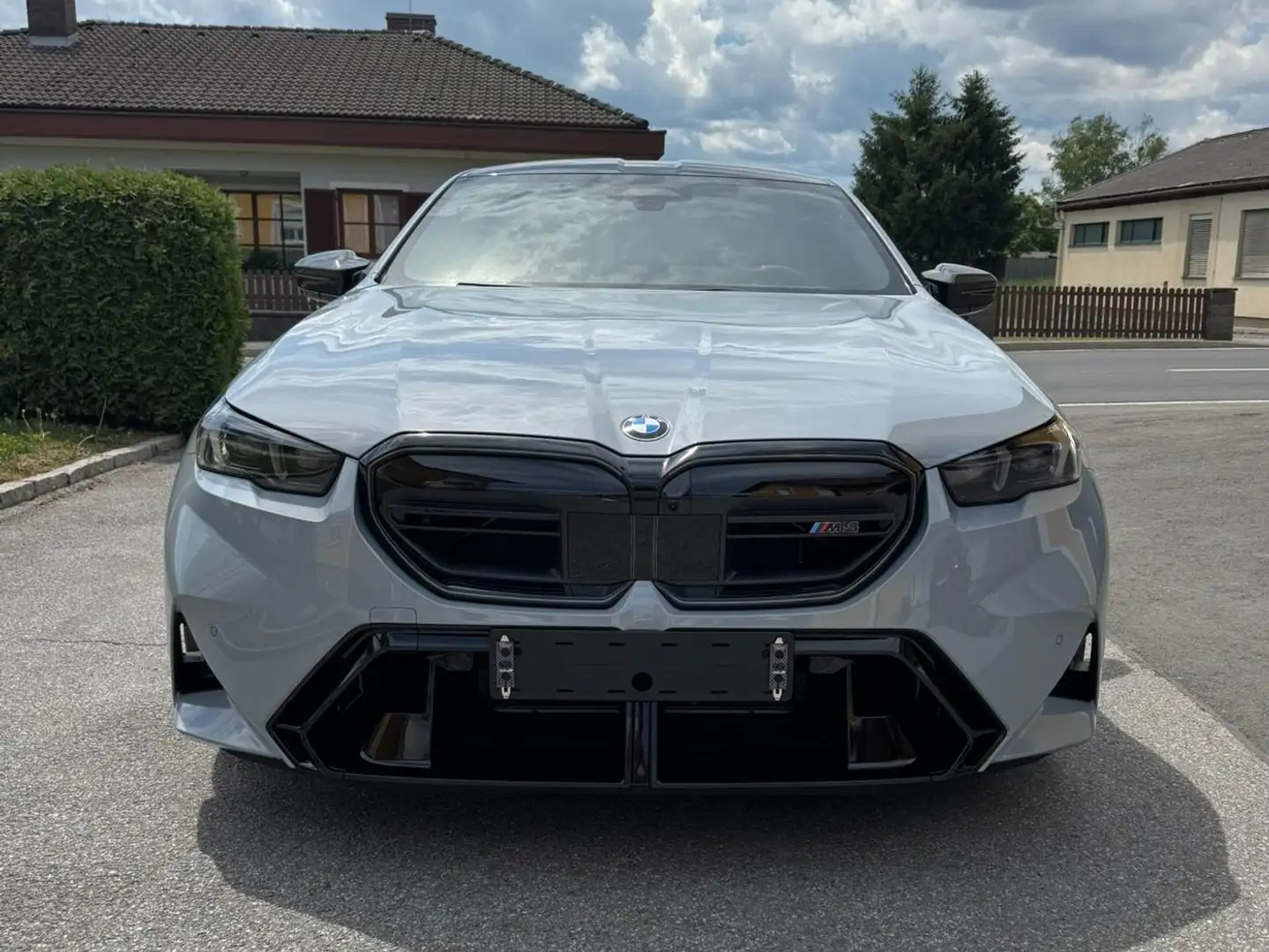 BMW M5 M5 Limo///NEU//CarePaket///CarbonPaket Silber - 2
