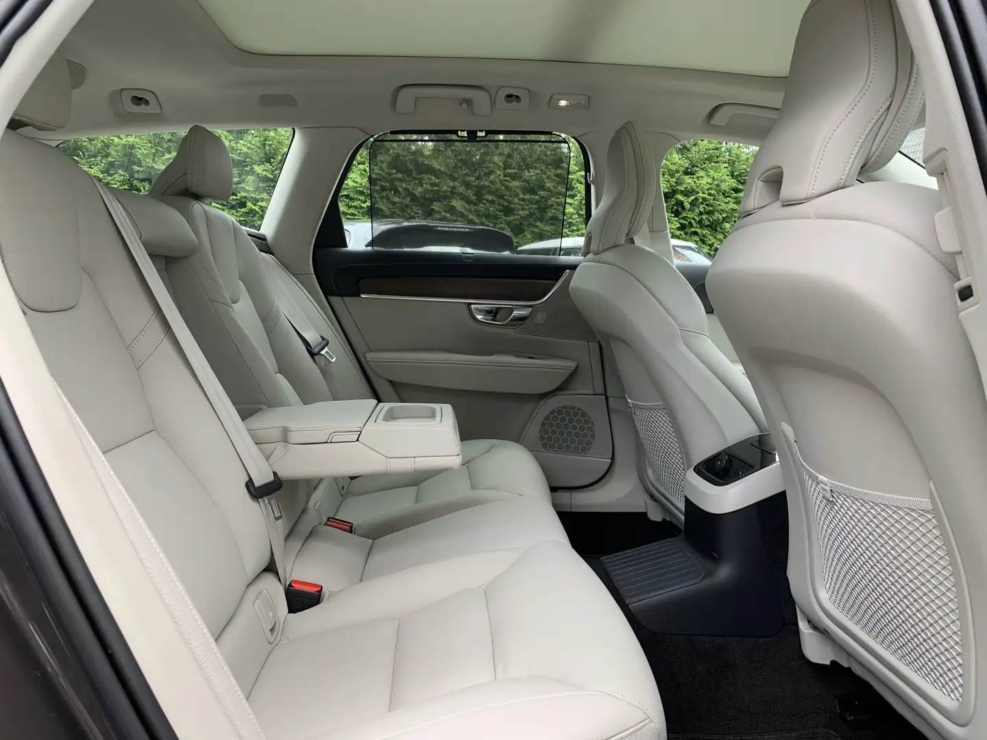 Volvo V90 2.0 T6 AWD Inscription Aut., Lounge pack | 320pk Grijs - 2