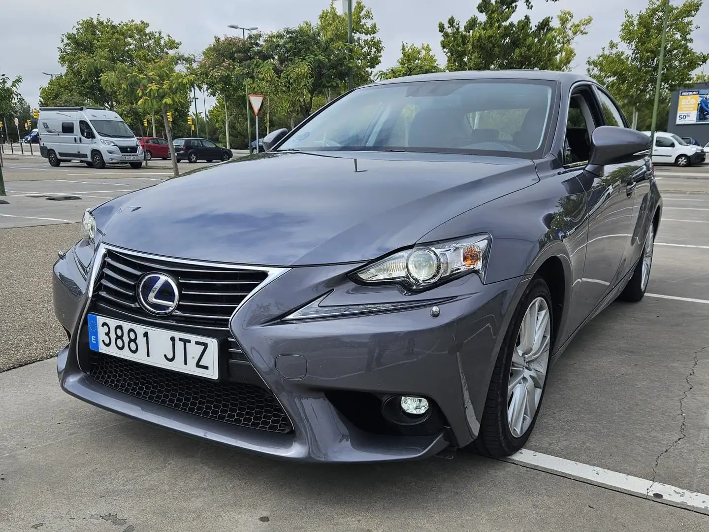 Lexus IS 300 IS 300h Executive Navibox Executive Navibox Серый - 1
