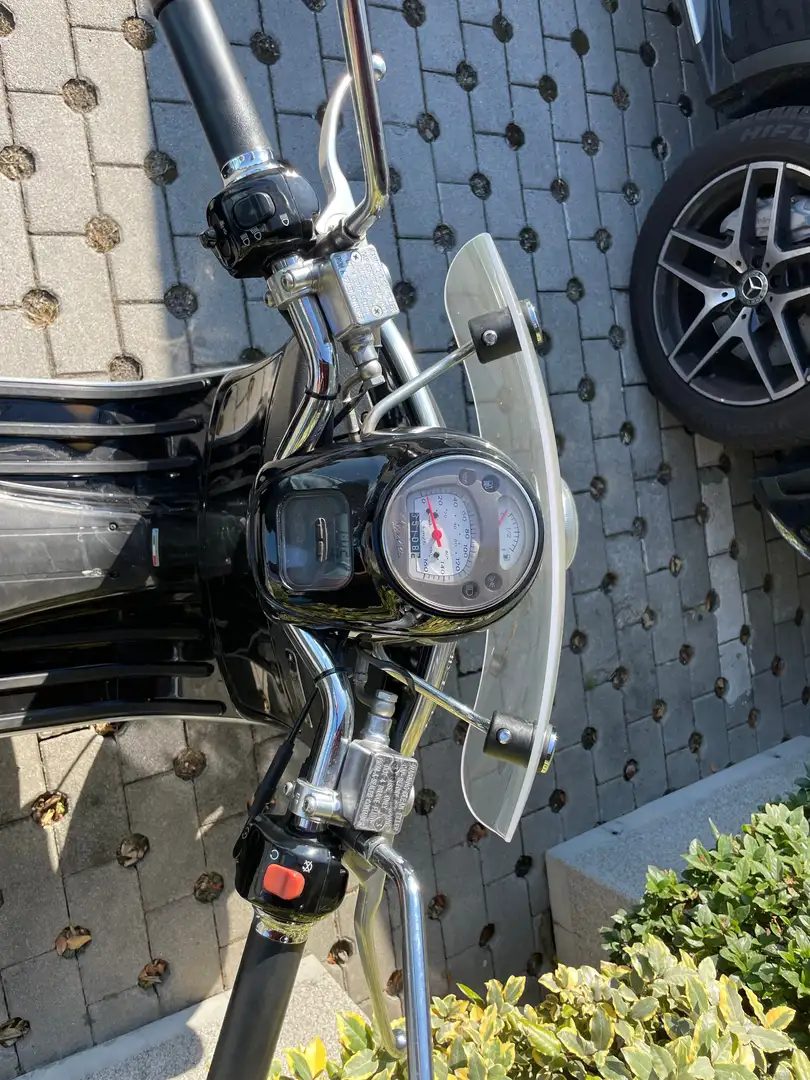 Vespa GTV 300 Via Montenapoleone Zwart - 2