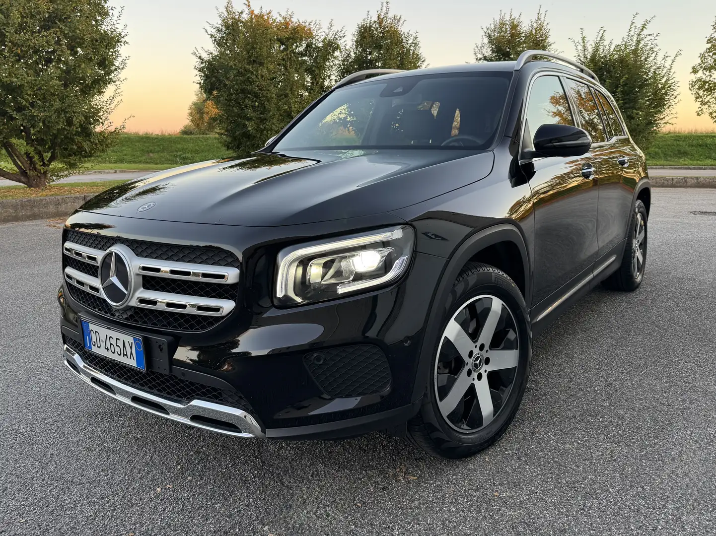 Mercedes-Benz GLB 200 d Sport Plus auto Nero - 1