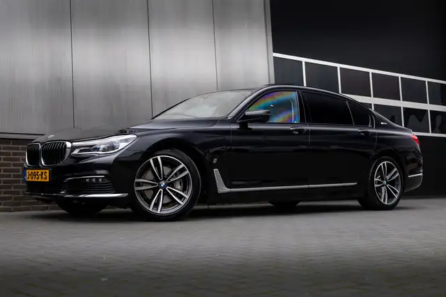 BMW 740 7-serie 740Le 327 pk xDrive iPerformance / Nieuwst