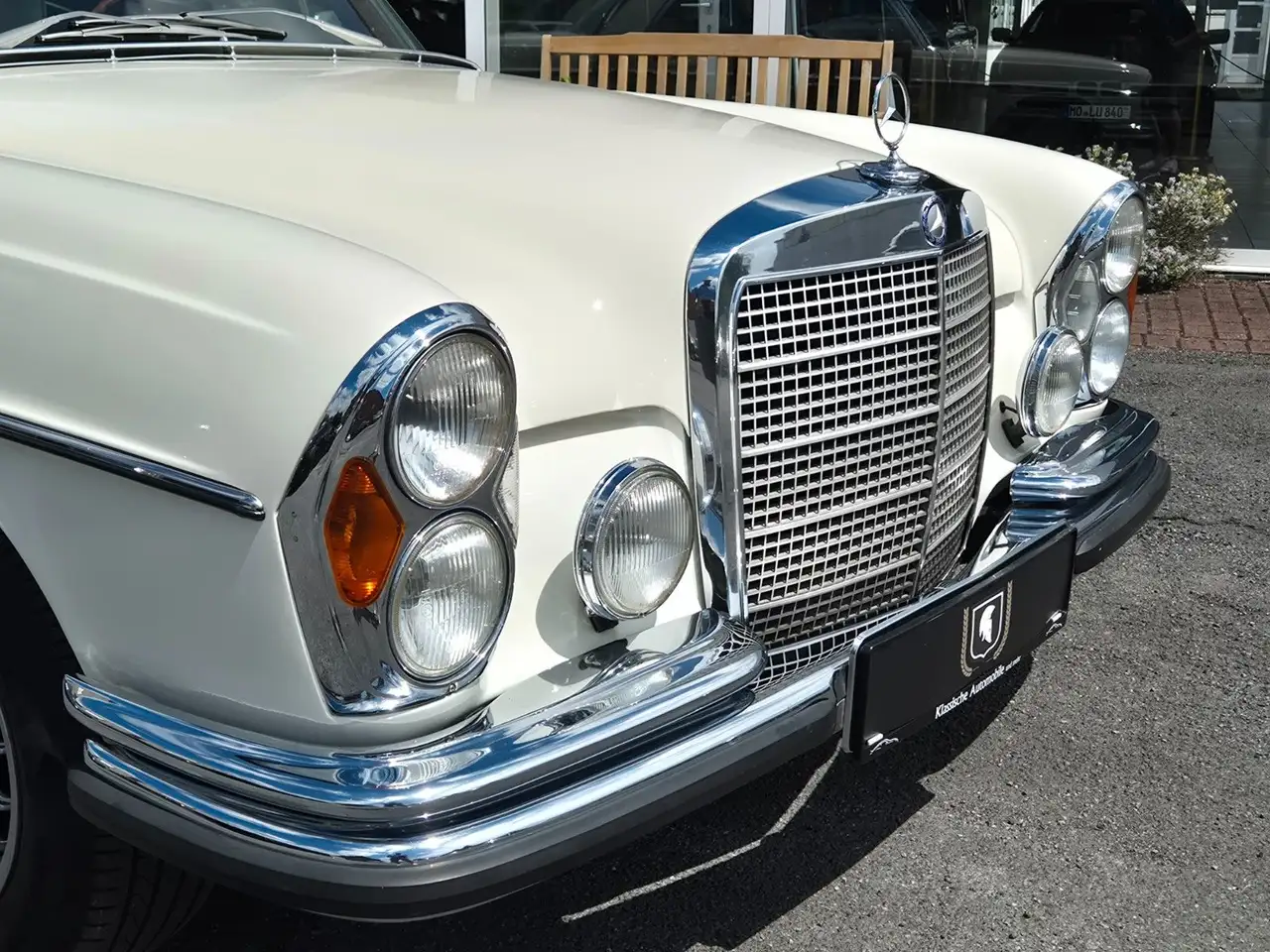Mercedes-Benz 300 SEL 6.3/Deutsch/Historie/3. Hd./WGA 62, foto 6