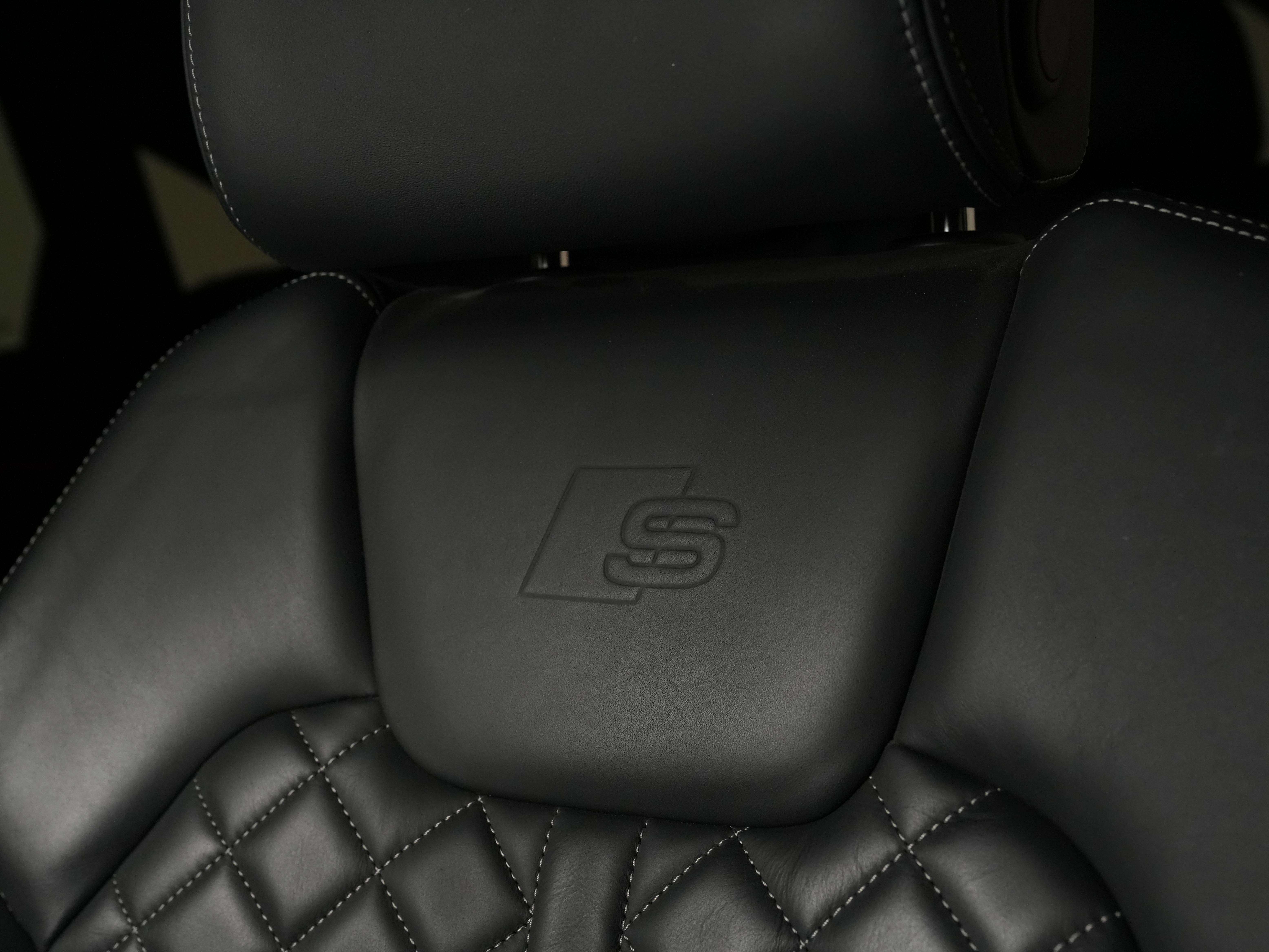used 2022 Audi SQ5 car, priced at $48,900