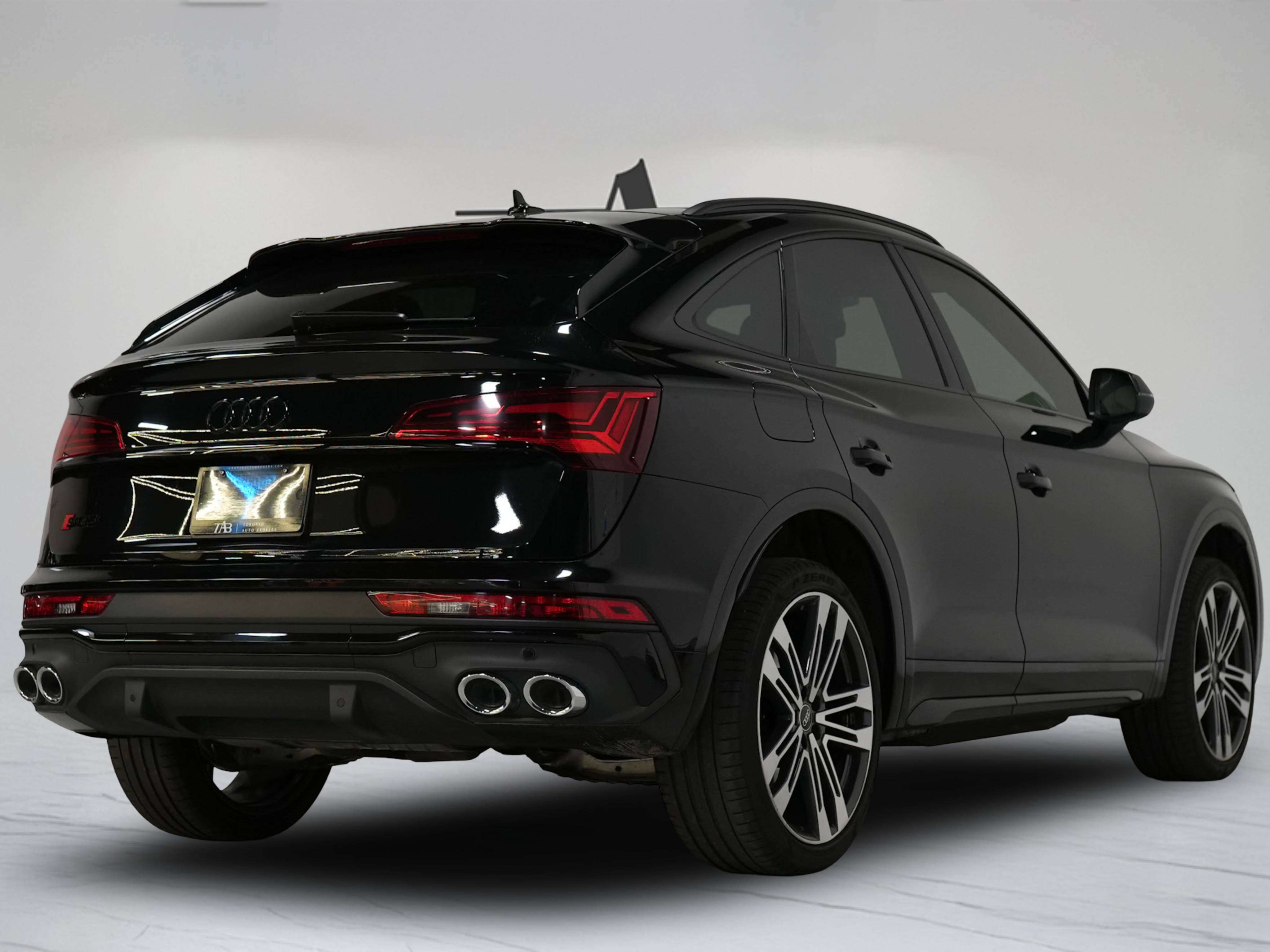 used 2022 Audi SQ5 car, priced at $48,900