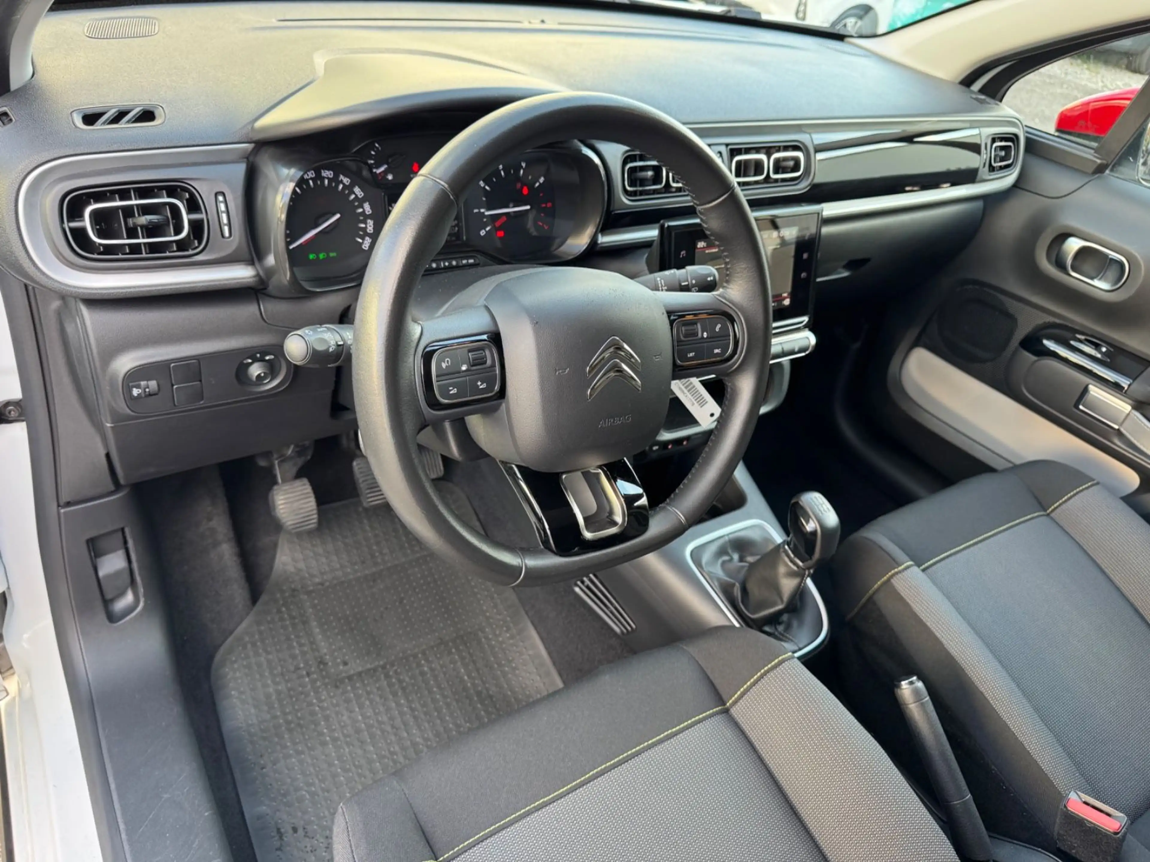 Citroen C3 Shine LED Navi Apple CarPlay — photo 14
