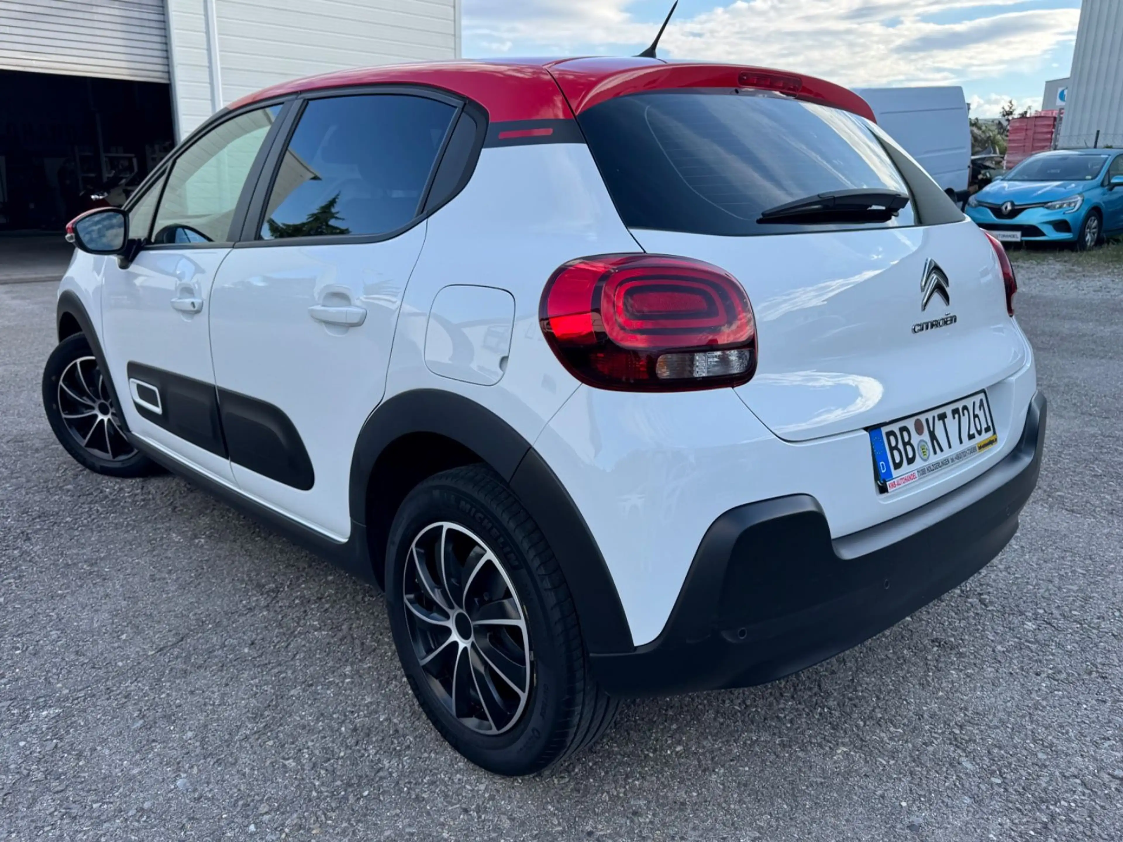 Citroen C3 Shine LED Navi Apple CarPlay — photo 3