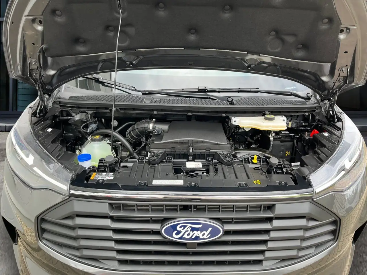 Ford Transit Custom FT320 L2 Trend AHK*70L*LED 9