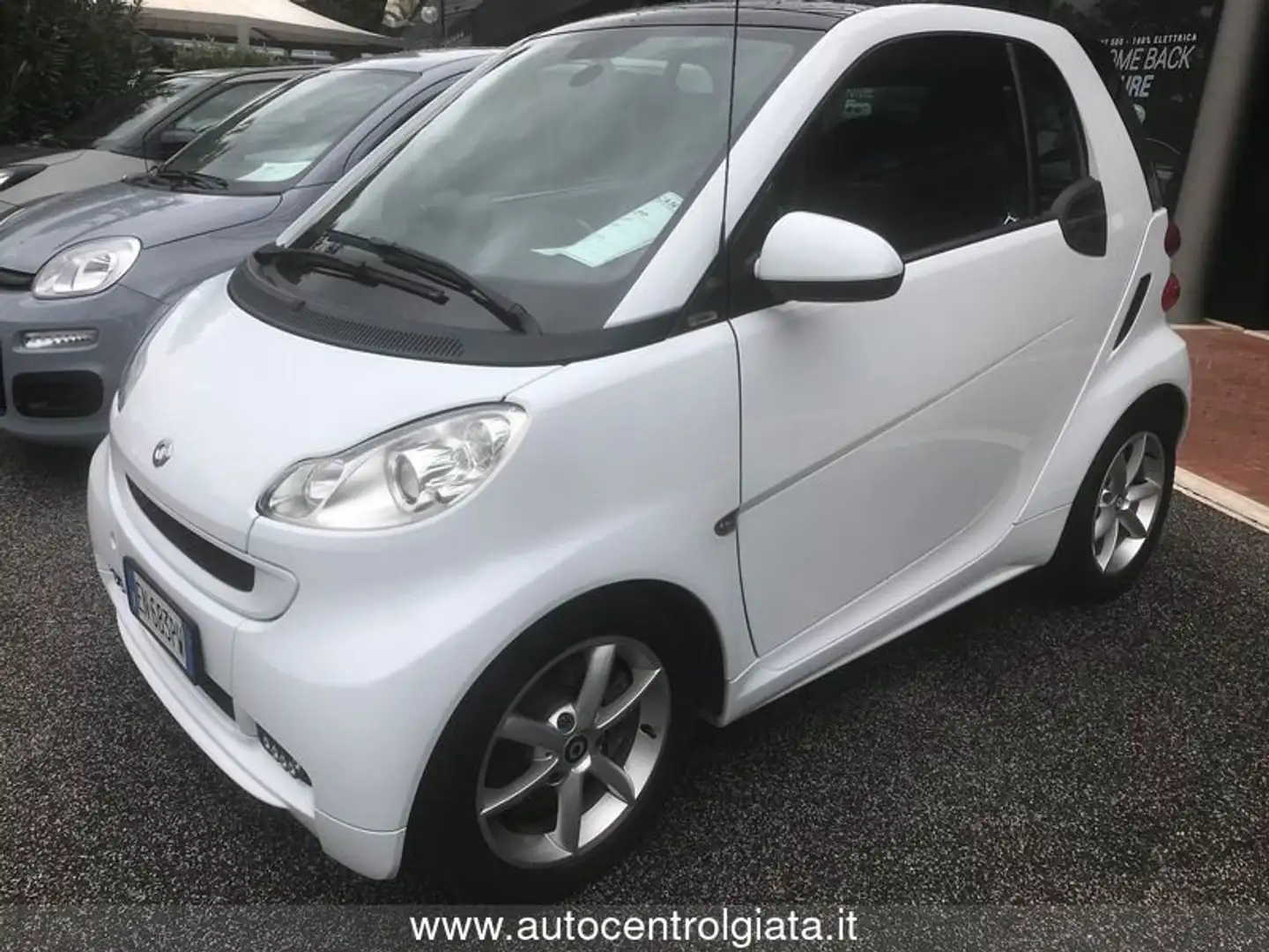 smart forTwo 800 40 kW coupé pulse cdi Bílá - 2